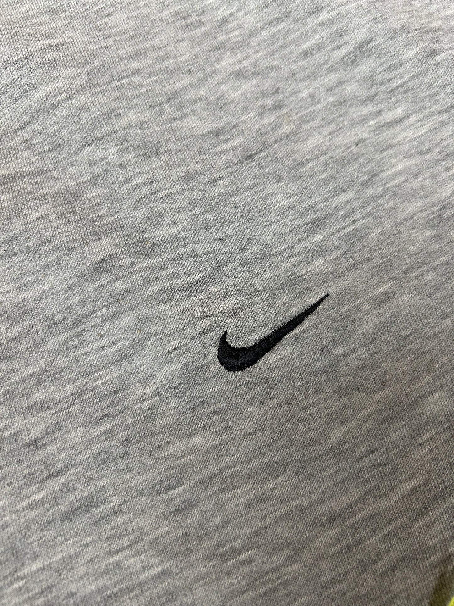 Vintage 00s Nike Swoosh Embroidered Chest Logo Essential Crewneck Sweatshirt 2XL/XL Fit 27.5x29.75 Has Small Flaw On Side As Is