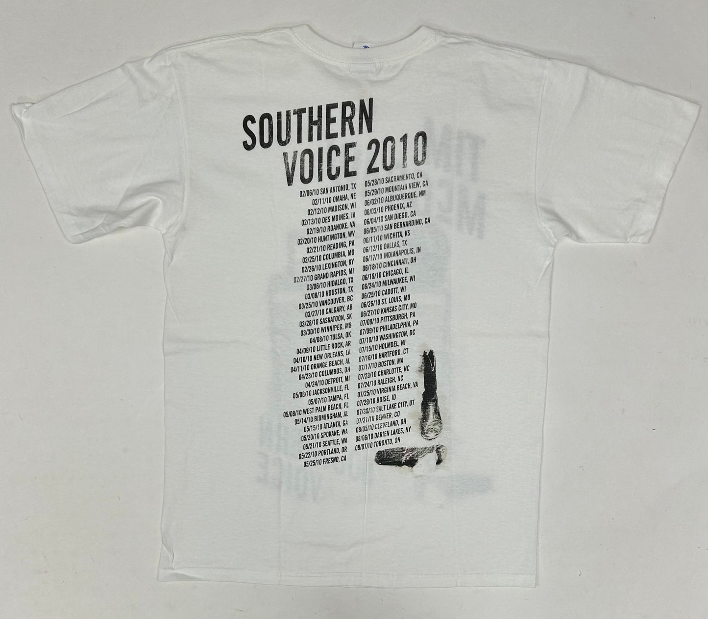 2010 Tim McGraw Southern Voice Tour Tee Country Music Shirt Medium 20.25x29 Inches