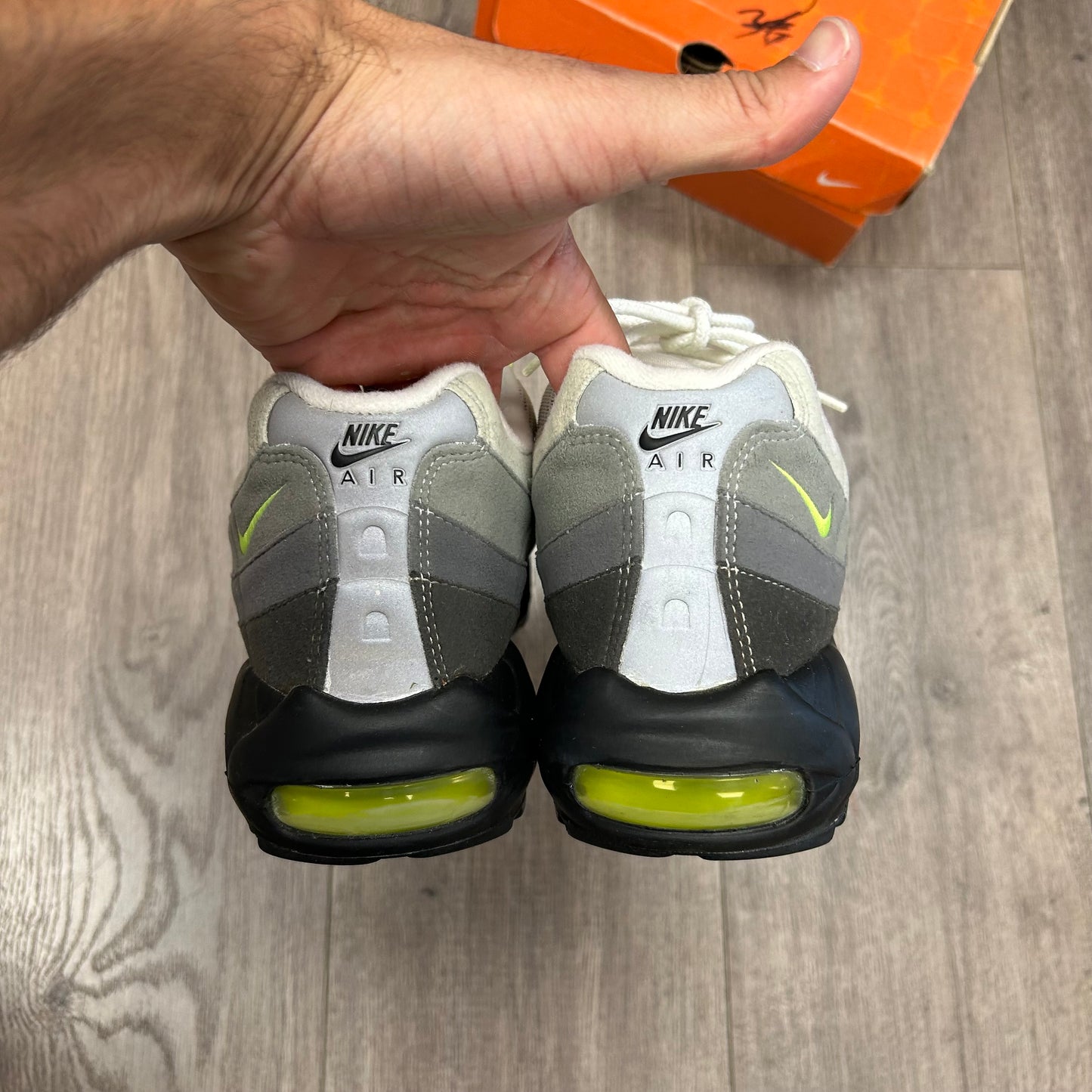 Vintage 2005 Nike Air Max 95 OG Neon Size 10.5 Used With Box 313111-071 Vietnam Wear At Your Own Risk