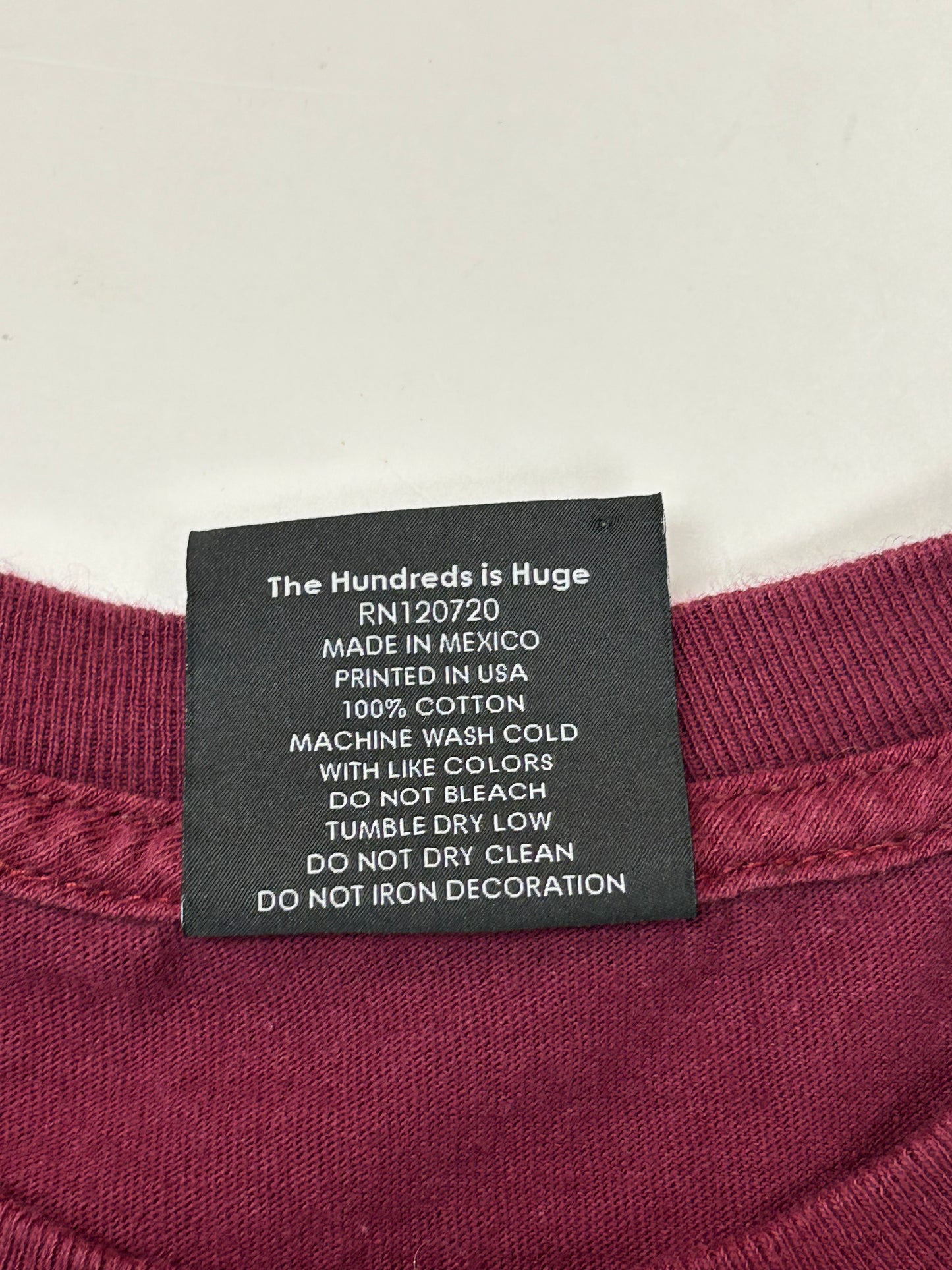 The Hundreds X Looney Tunes ACME Wile W Coyote & Roadrunner Long Sleeve Tee Medium 19.75x27.75 Inches As Is