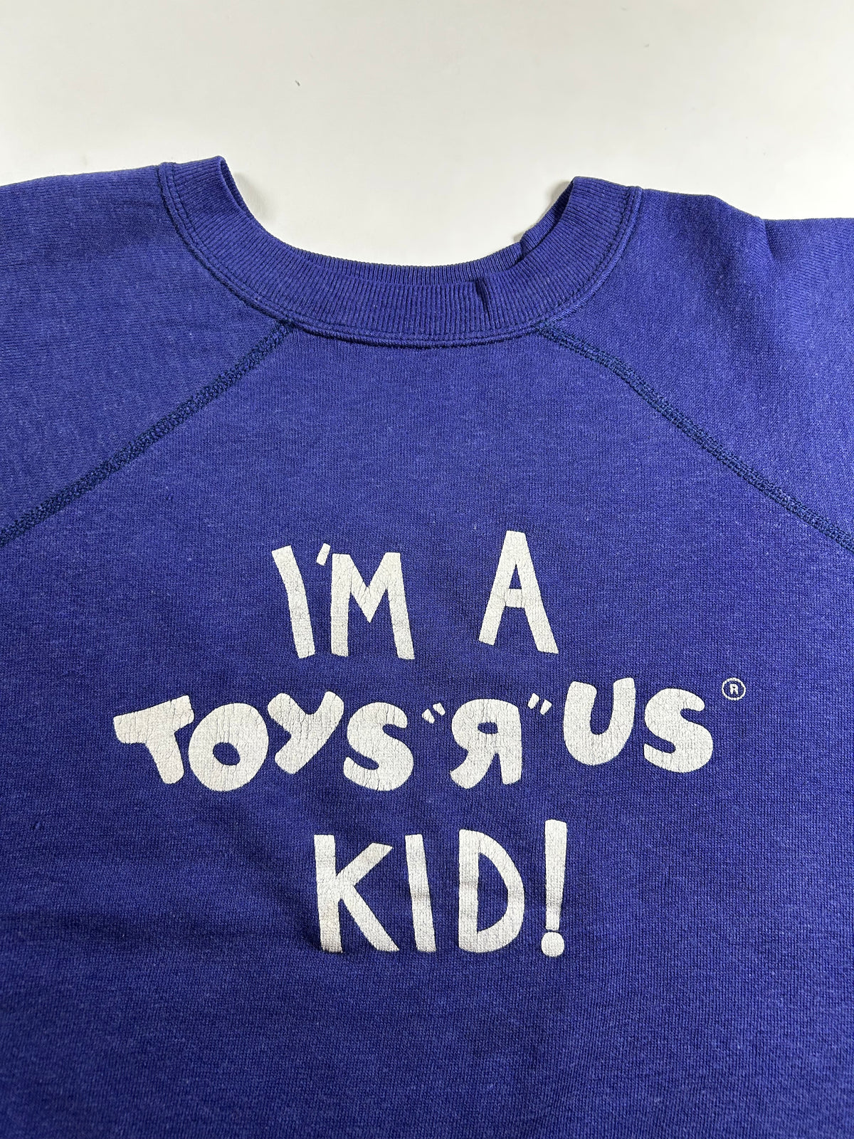 Vintage 80s Toys R Us Raglan I’m A Toys “R” Us Kid! Crewneck Sweatshirt Blue As Is Small Fit 23.75x24 Inches As Is