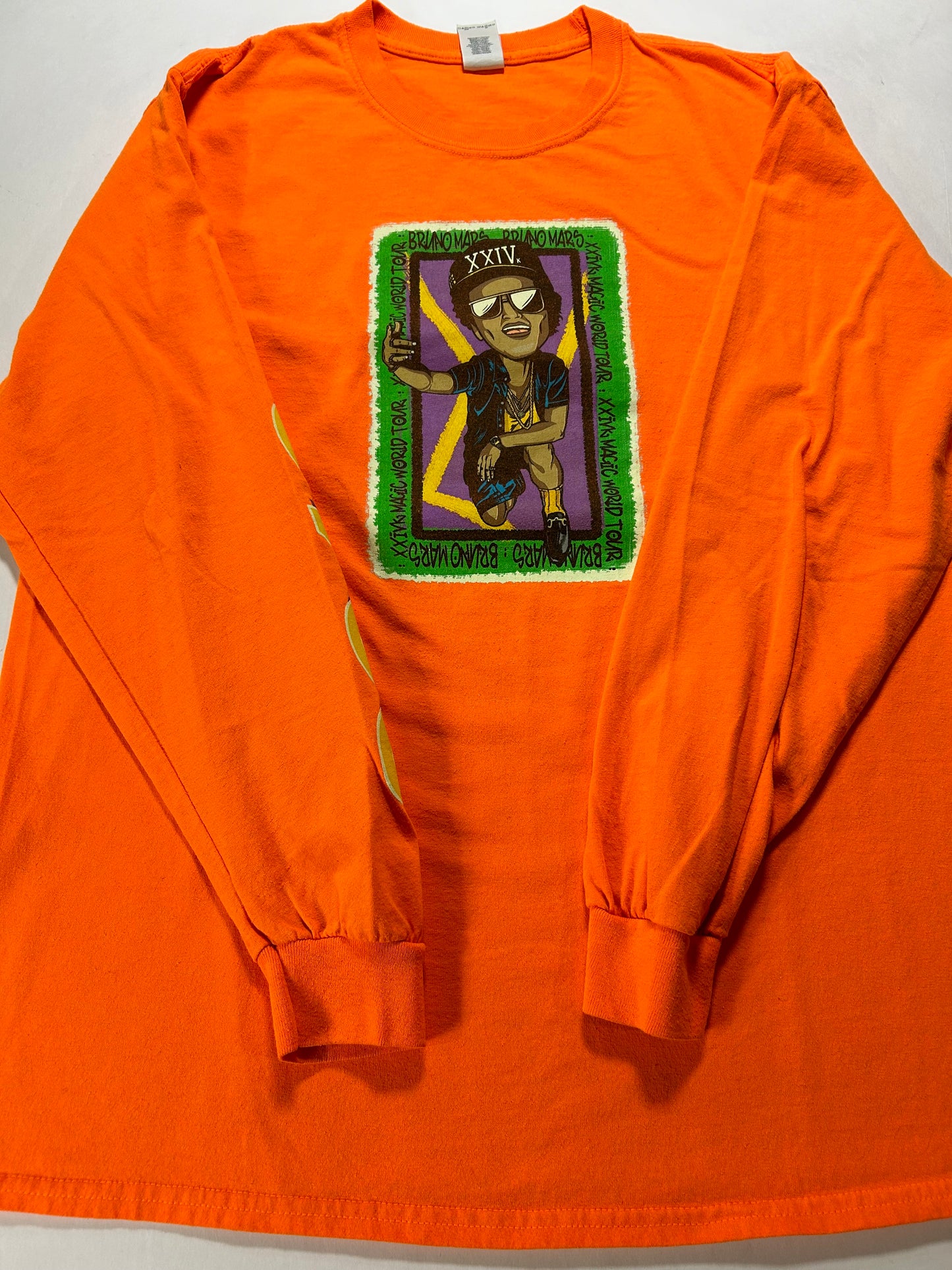 2018 Bruno Mars 24K Magic World Tour Long Sleeve Tee Large 21.5x29 Inches Orange