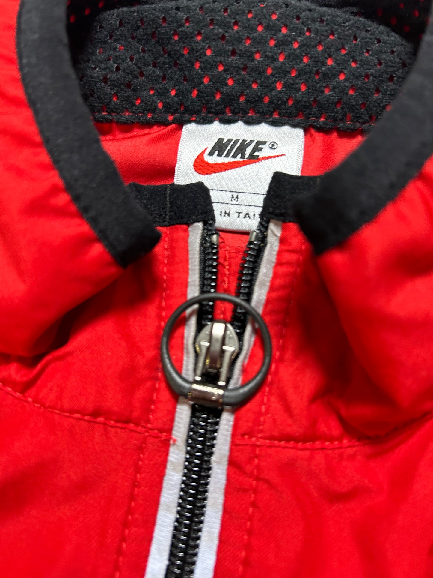 Vintage 90s Nike Zip 3M Windbreaker Vest Medium 22x25.75 Inches Red/Black