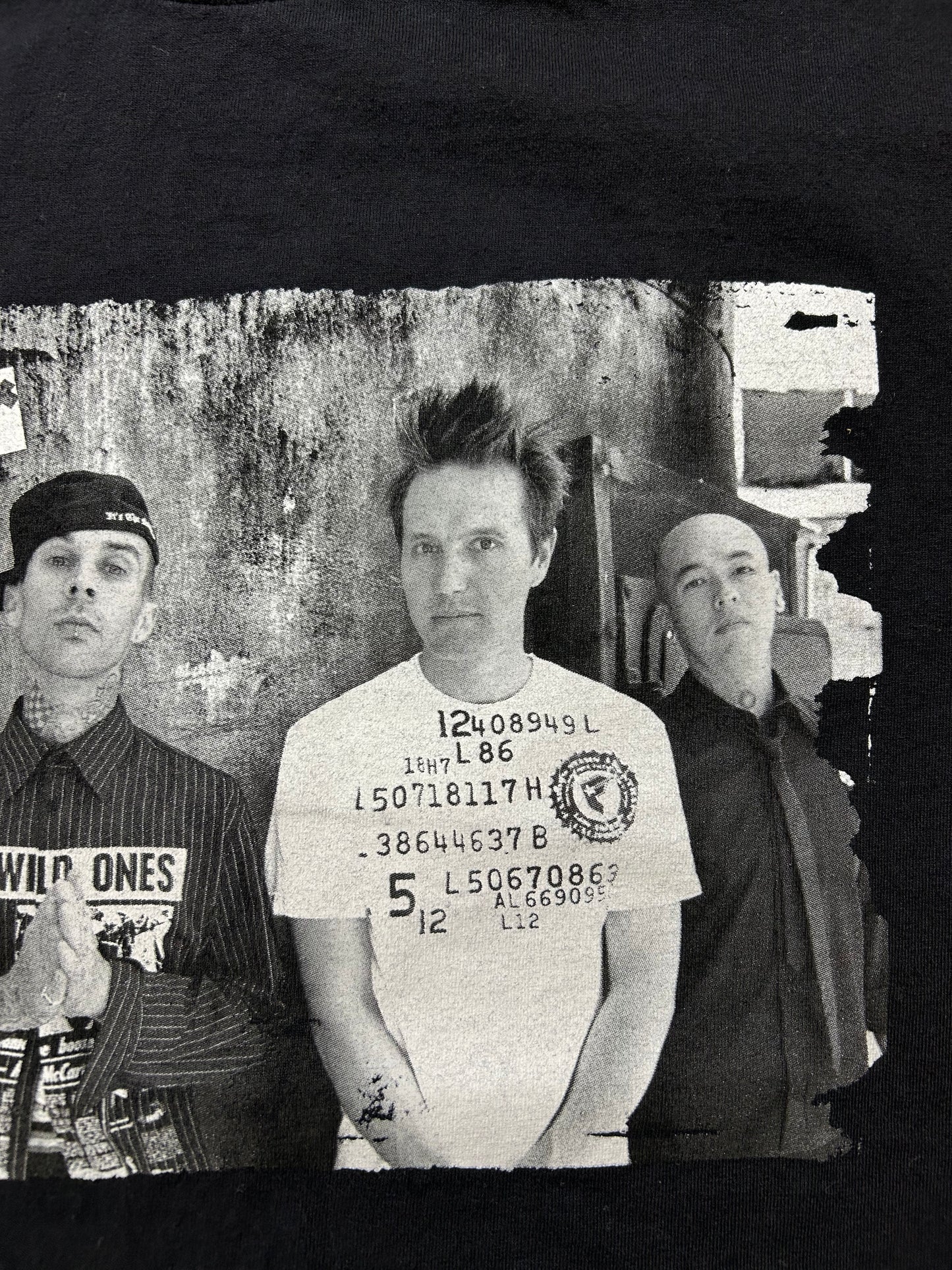 Vintage +44 North American Tour 2007 Music Band Tee Mark Hoppus Travis Barker Large 21.5x30.25 Inches