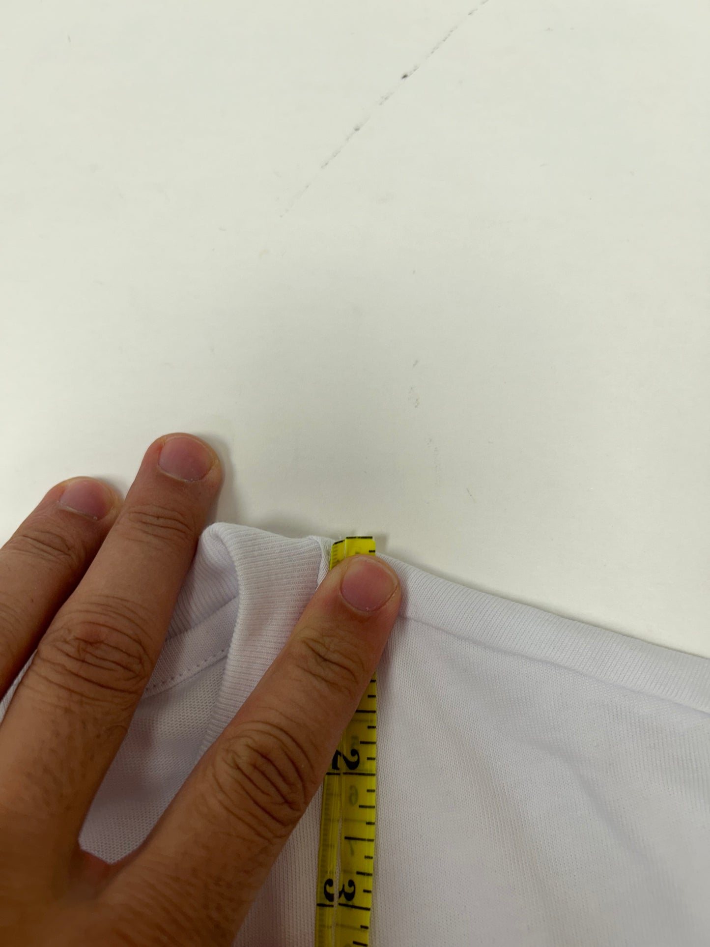 Kobe Bryant Frobe Big Face ICY  Graphic Print T-Shirt White Medium 20.75x27.75 Inches