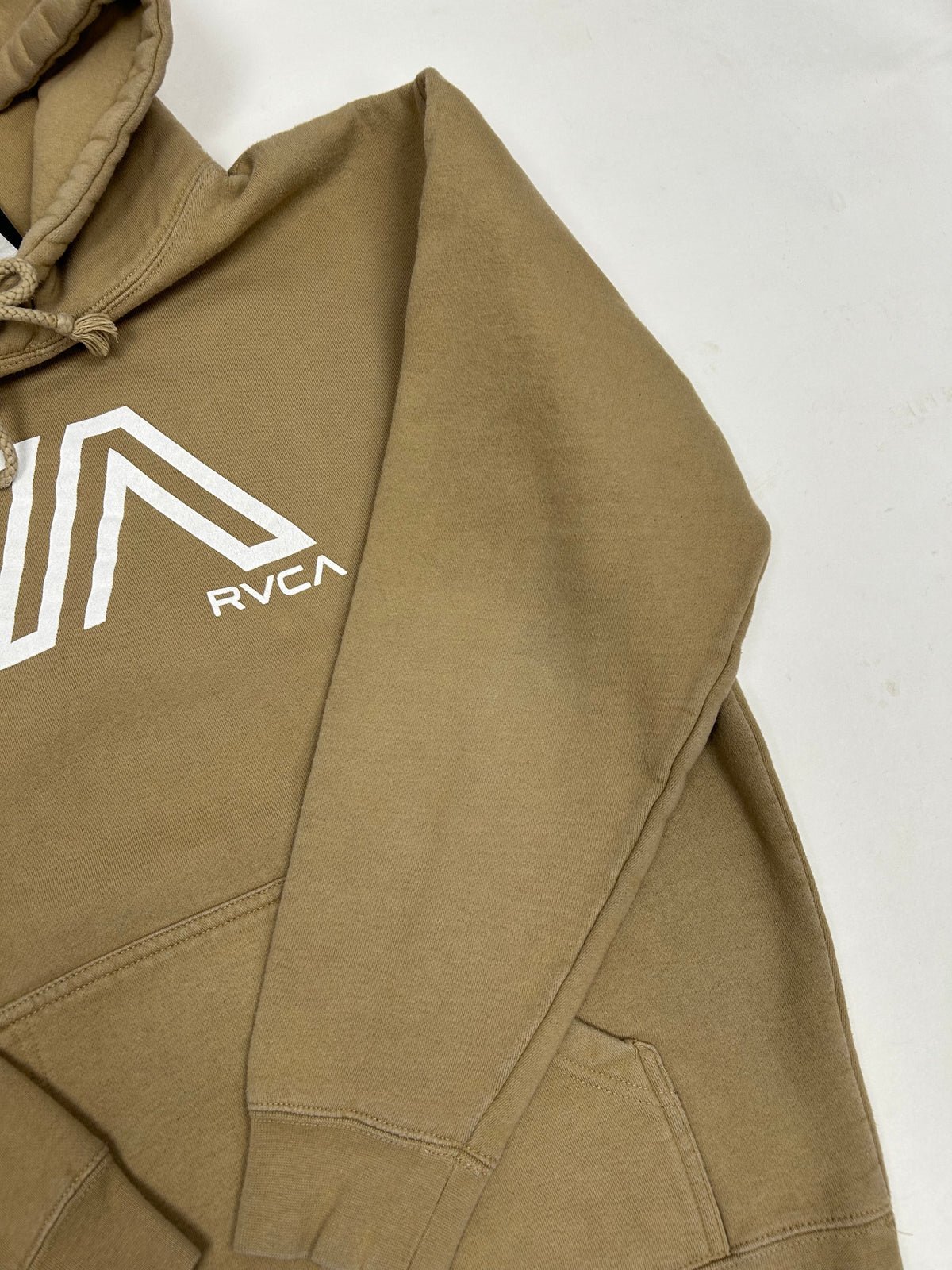 RVCA VA Hoodie Sweatshirt Hooded Tan Medium 22.75x26.25 Inches