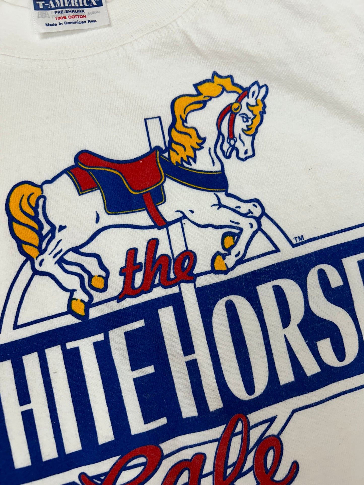 Vintage The White Horse Cafe Knoxville Tennessee Graphic T-Shirt 90s White Large 22.5x30.5 Inches