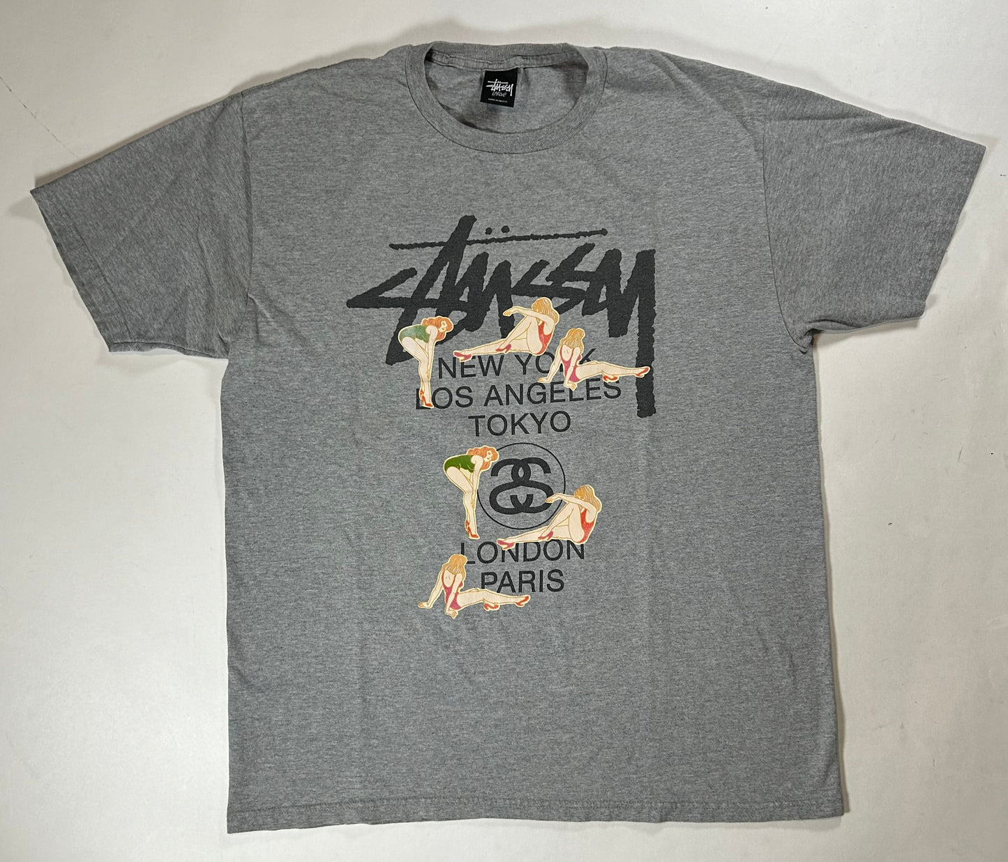 Stussy Worldwide Girls Graphic Pin Up Girls Graphic T-shirt Men Large 22.5x29.75 Inches Stüssy Gray 2000s