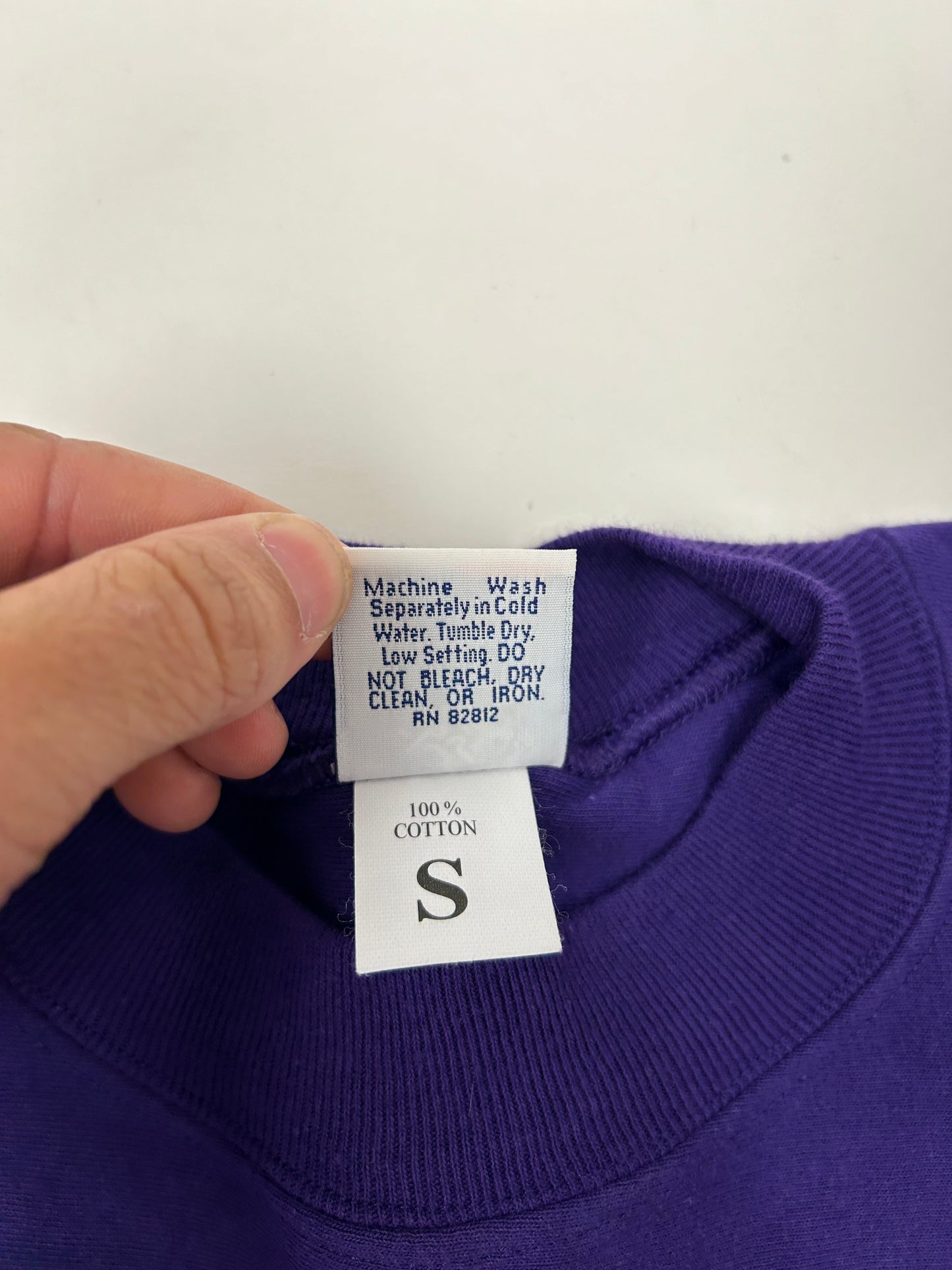 Vintage Delta Phi Epsilon Sorority College Tee Preppy Pledge Unisex 16.75x26.25 Inches