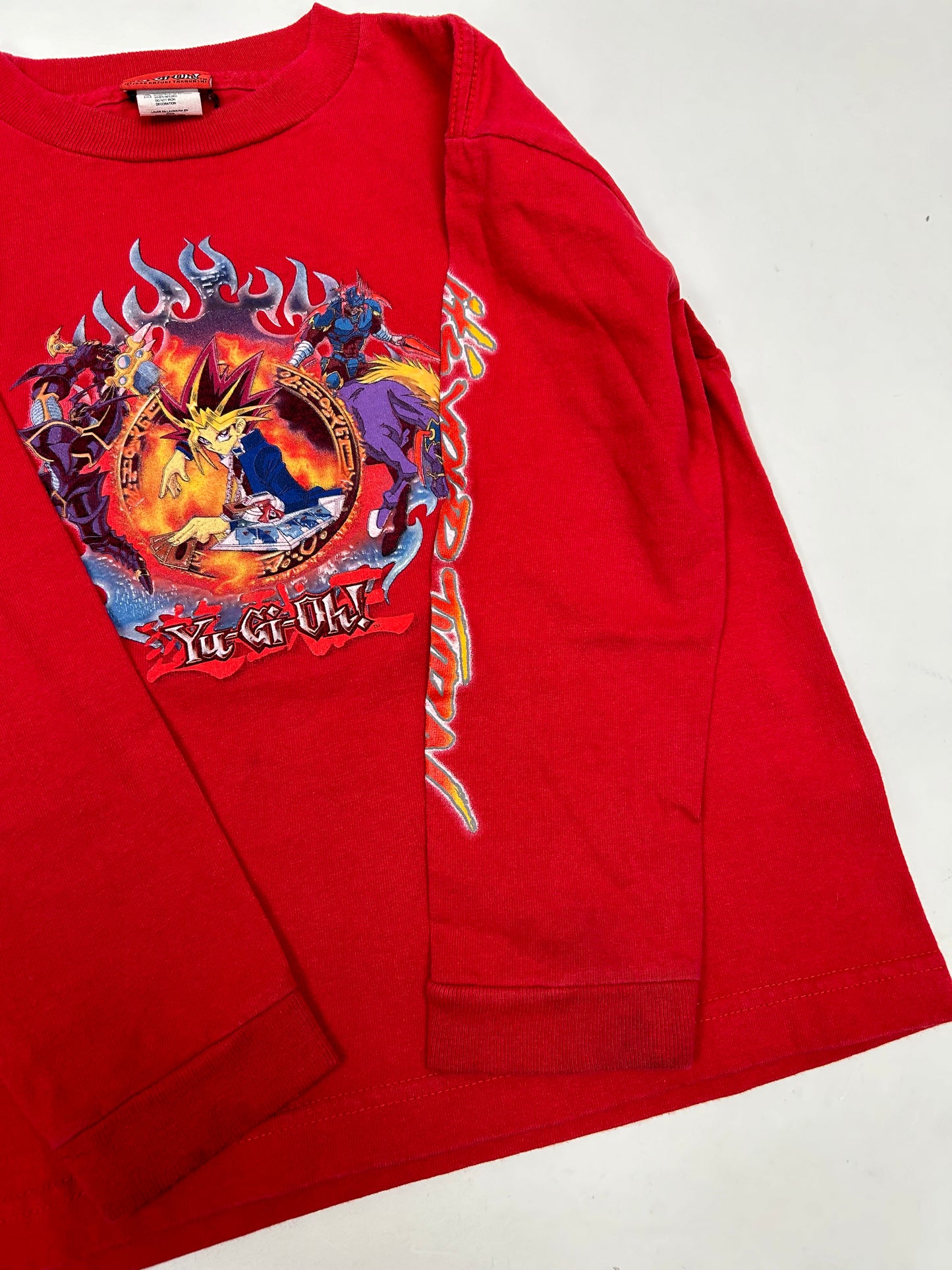 Vintage Shonen Jump Yugioh Graphic Kids Long Sleeve Shirt 16.75x18.25 Inches Childrens Large/Medium Red