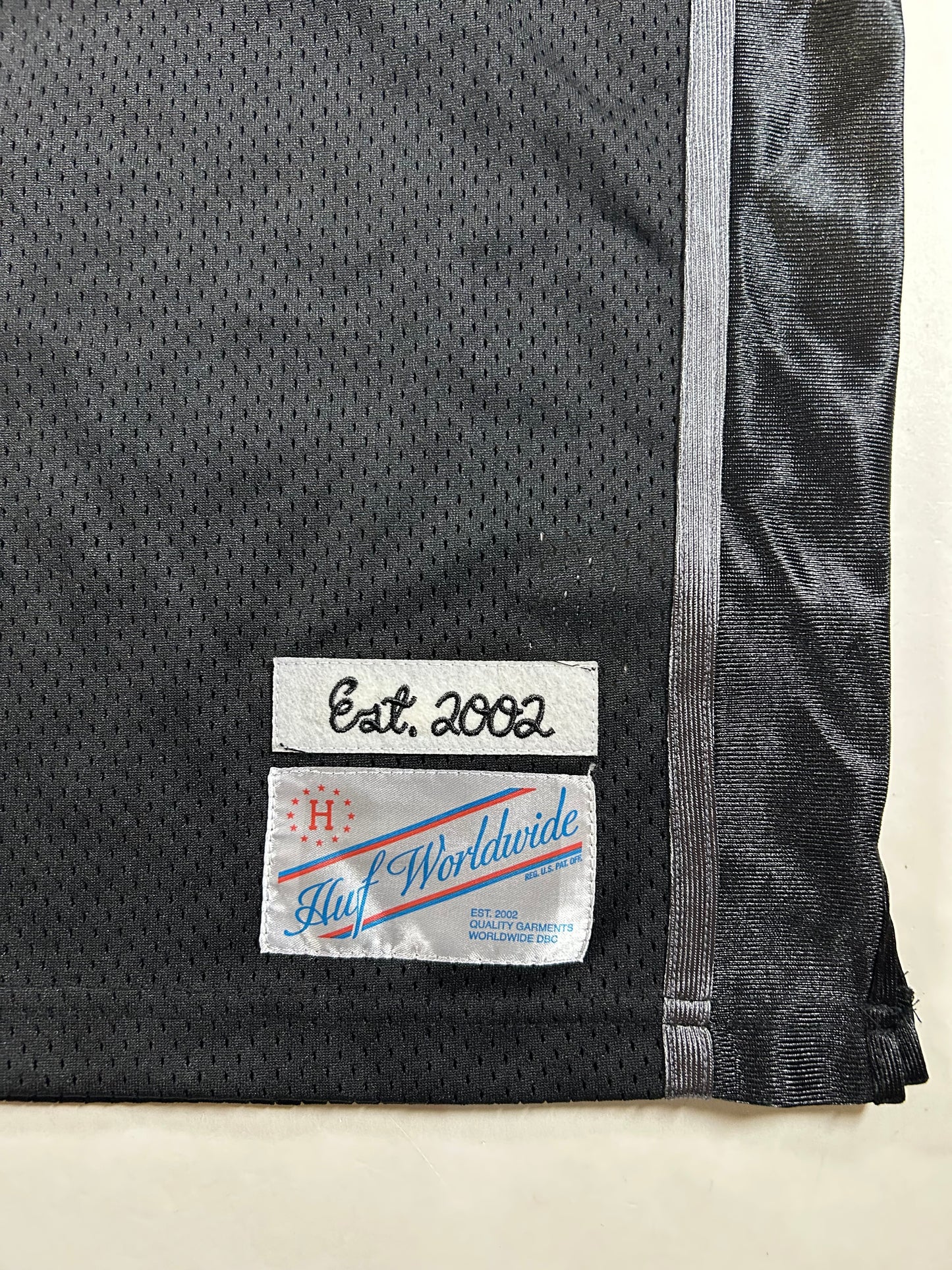 HUF Worldwide Skate Mens Basketball Style Jersey Tank #84 Skateboarding Medium 21x29.75 Inches
