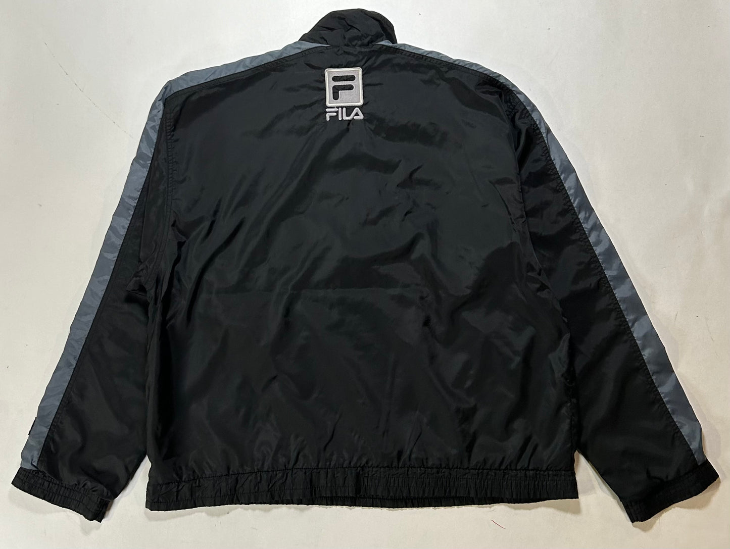 Vintage Fila 1/2 Zip Pullover Windbreaker Jacket Tagged Medium Can Fit Large 25.5x27.25 Inches