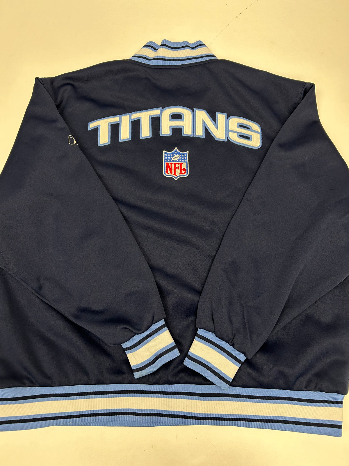 Tennessee Titans Jacket Reebok NFL Team Apparel 1/4 Zip Pullover XL Fits Like 2XL 28.5x30.25 Inches