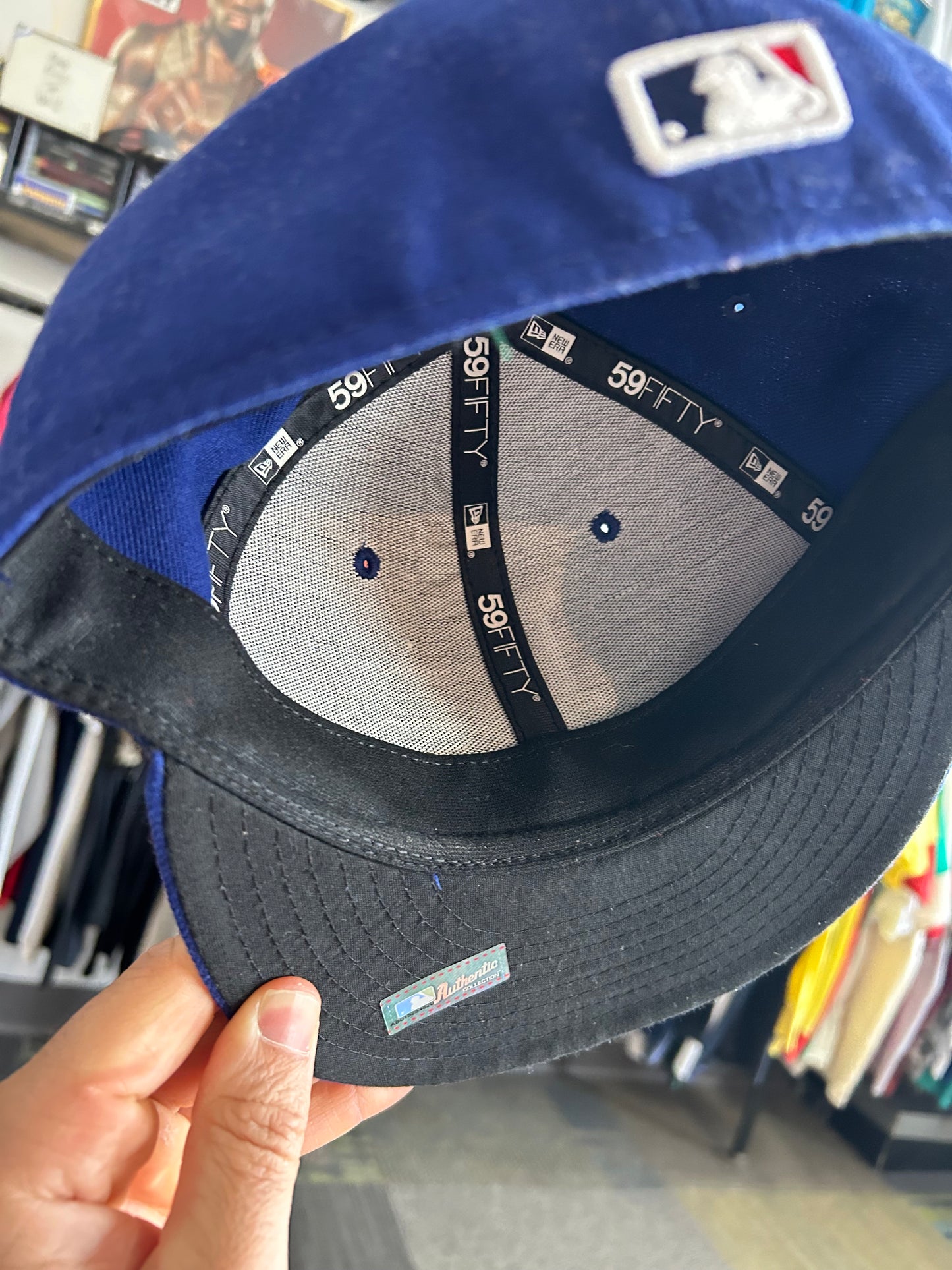Los Angeles Dogers NewEra Hat Fitted Cap Adult Size 7 1/4 Blue LA Logo Polyester China