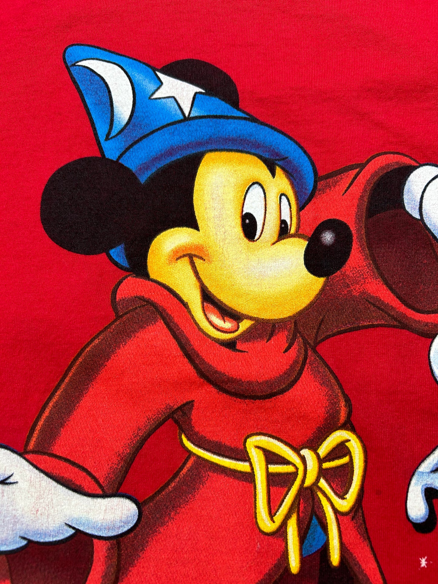 Vintage Mickey Inc Mickey Mouse Walt Disney World 25th Anniversary Tee Large 21.25x30.25 Inches Red