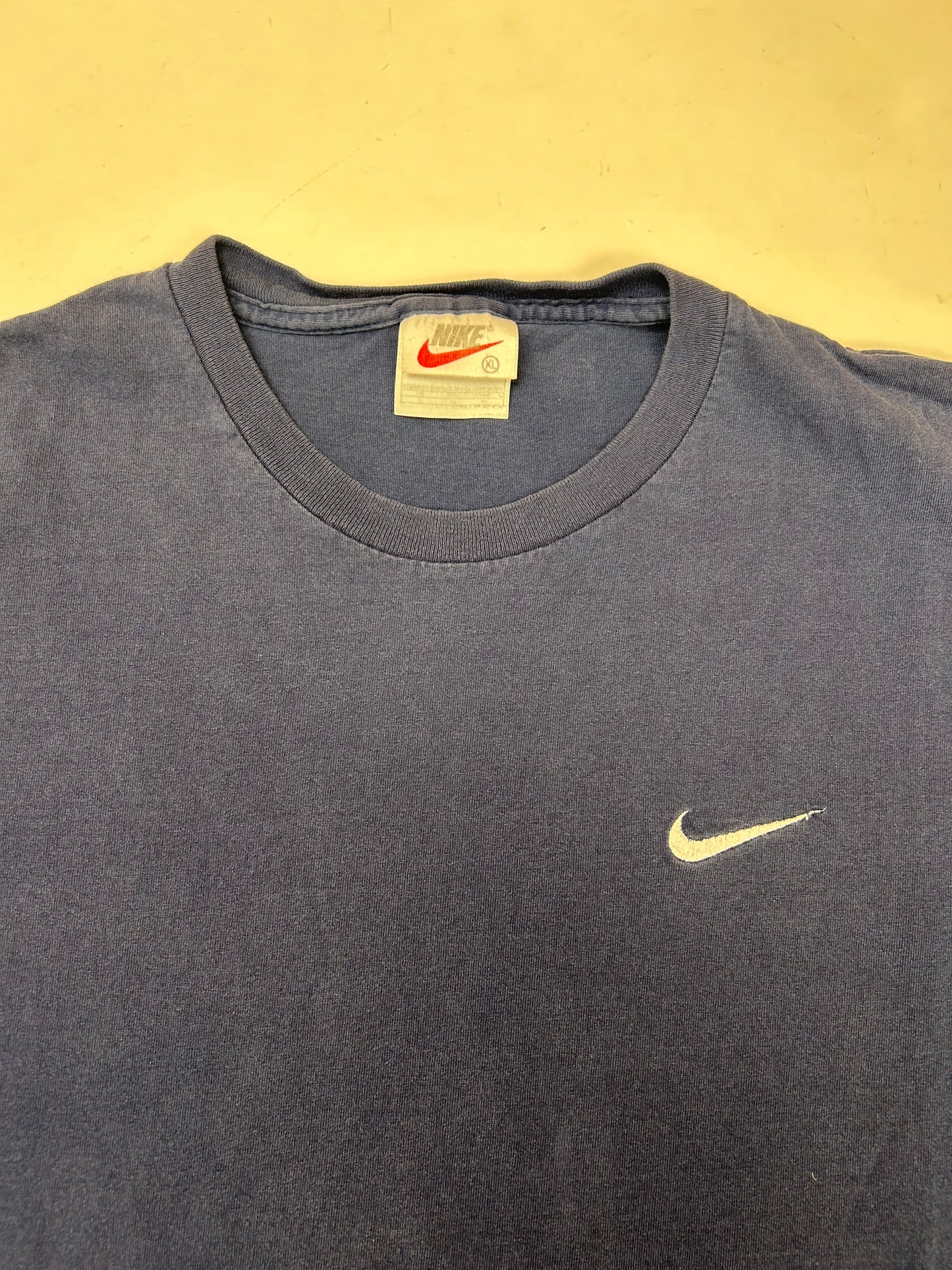 Vintage 90s Nike Embroidered Swoosh Essential Tee Navy XL 25x29.5 Inches