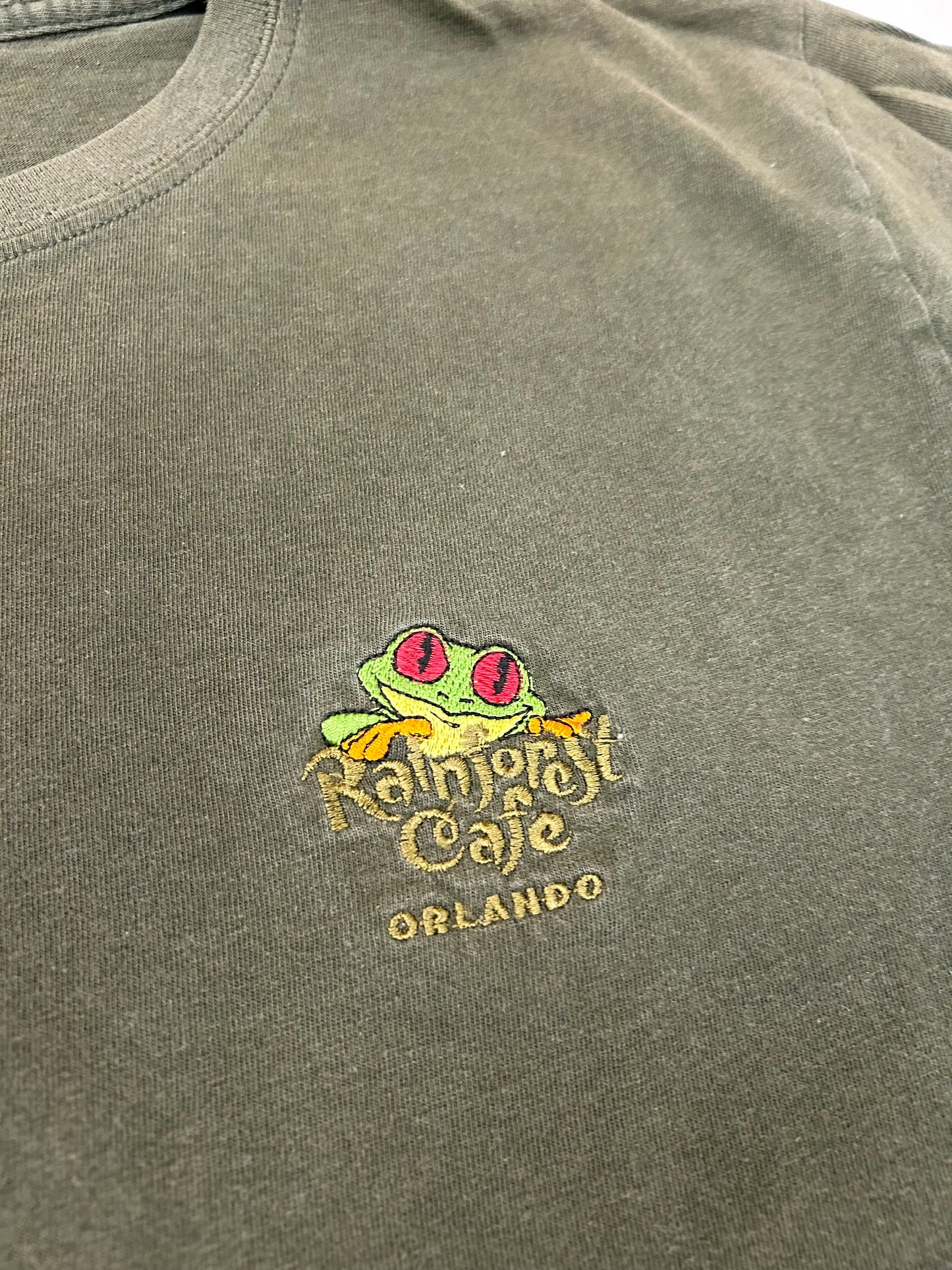 Vintage 90s Rainforest Cafe Chest Embroidered Logo Tee Medium 20x29.25 Faded Green