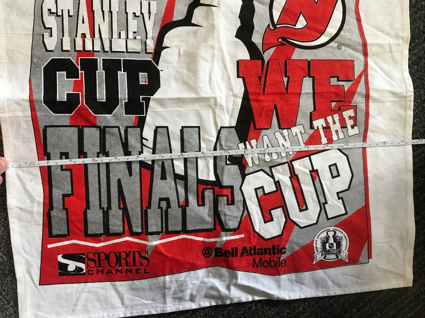 Vintage 1995 NHL New Jersey Devils Rally Towel Stanley Cup Finals Championship