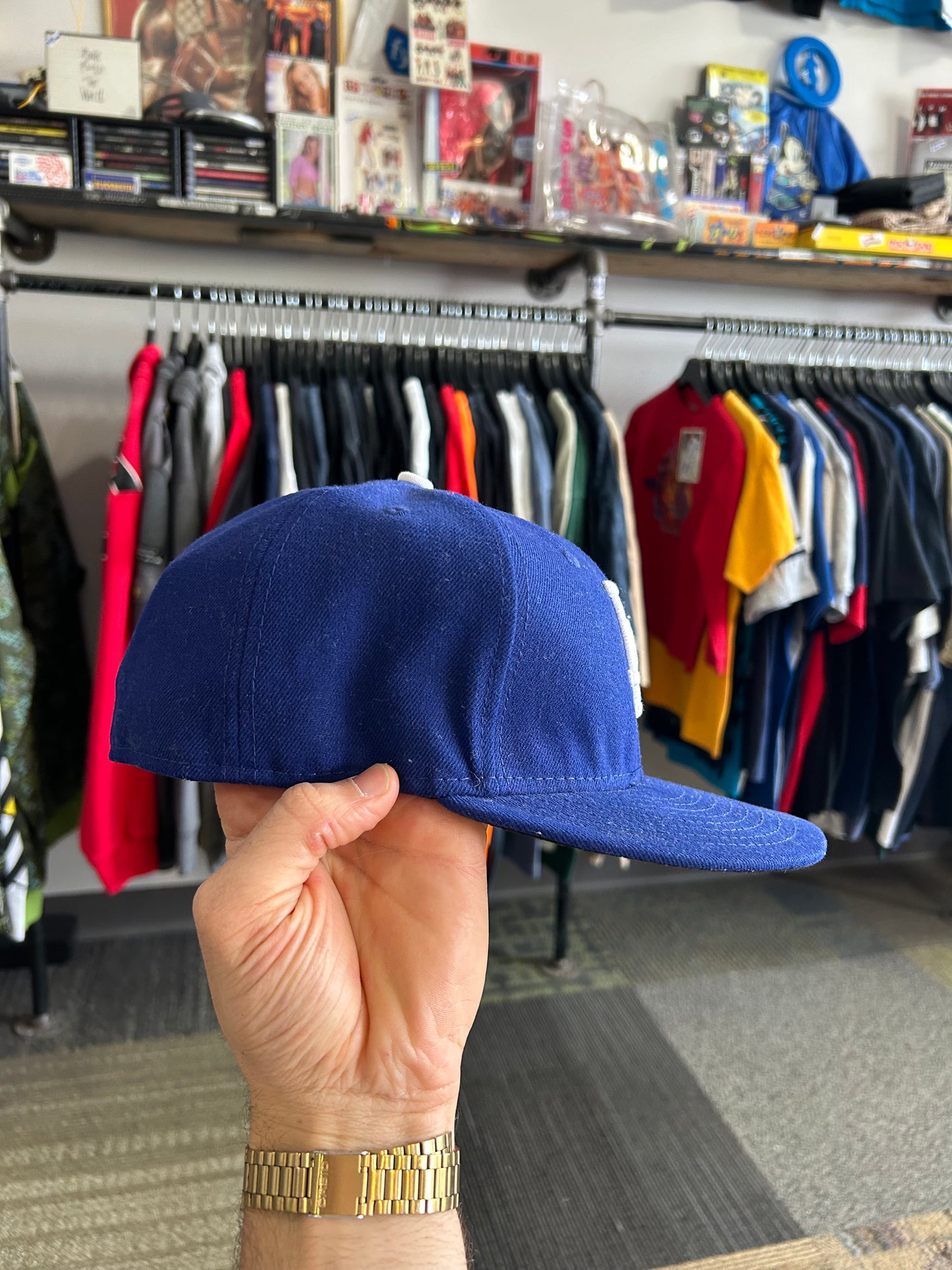 Los Angeles Dogers NewEra Hat Fitted Cap Adult Size 7 1/4 Blue LA Logo Polyester China