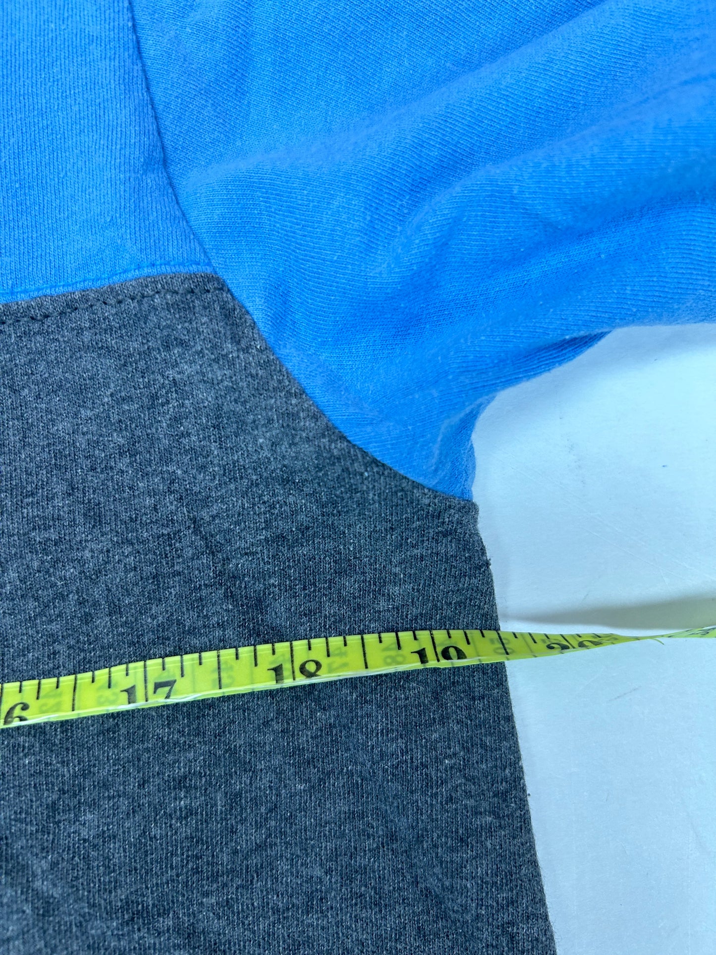 Vintage 90s Nike N Swoosh Logo V-neck Cut Tee Youth Medium-Women’s Medium 19.5x23 Inches