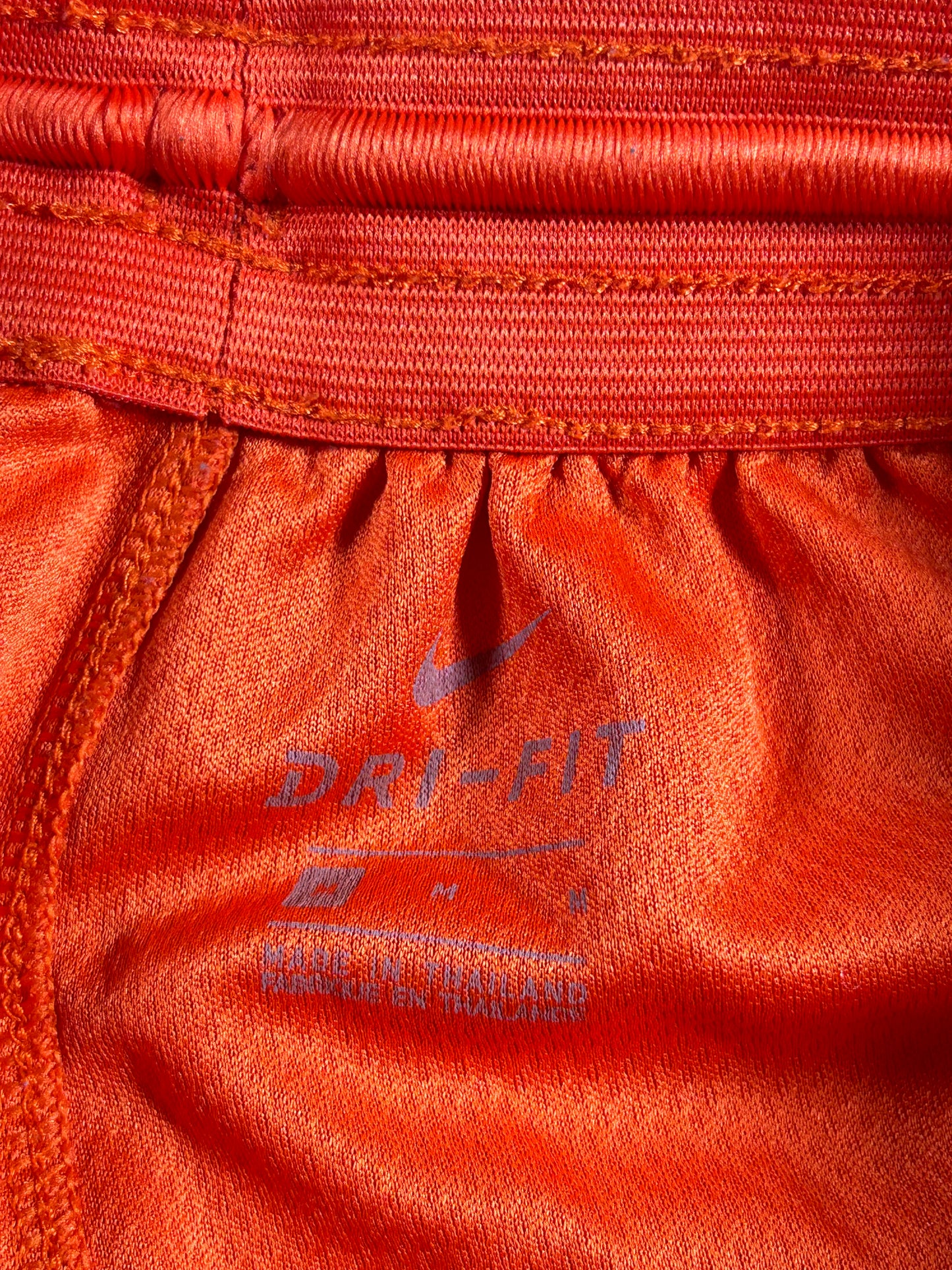 Syracuse Orange Shorts Orange NCAA Basketball Nike Dri Fit Orangemen Medium 13.25x21/22 Iniches