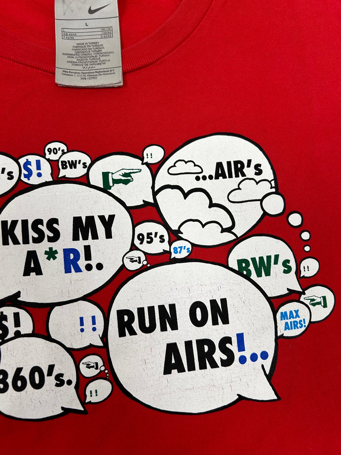 Vintage Nike Kiss My Airs Air Max Shoes Tee 00s Red Large 22.5x28.75 Inches