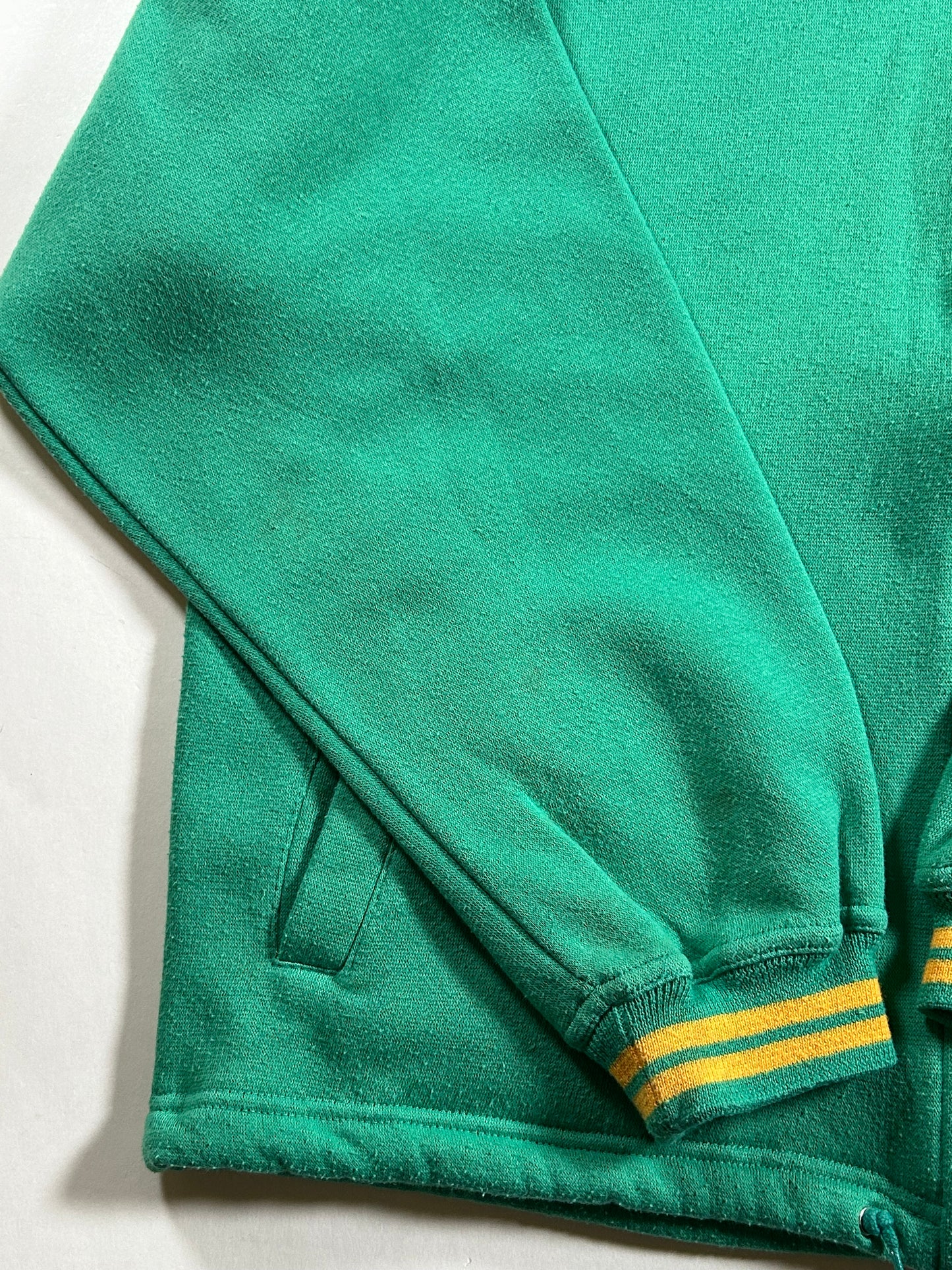 Vintage Nike Rock-it Cargo Air & Sea Force Air Zip Sweatshirt Green M/S 23.25x25 Inches