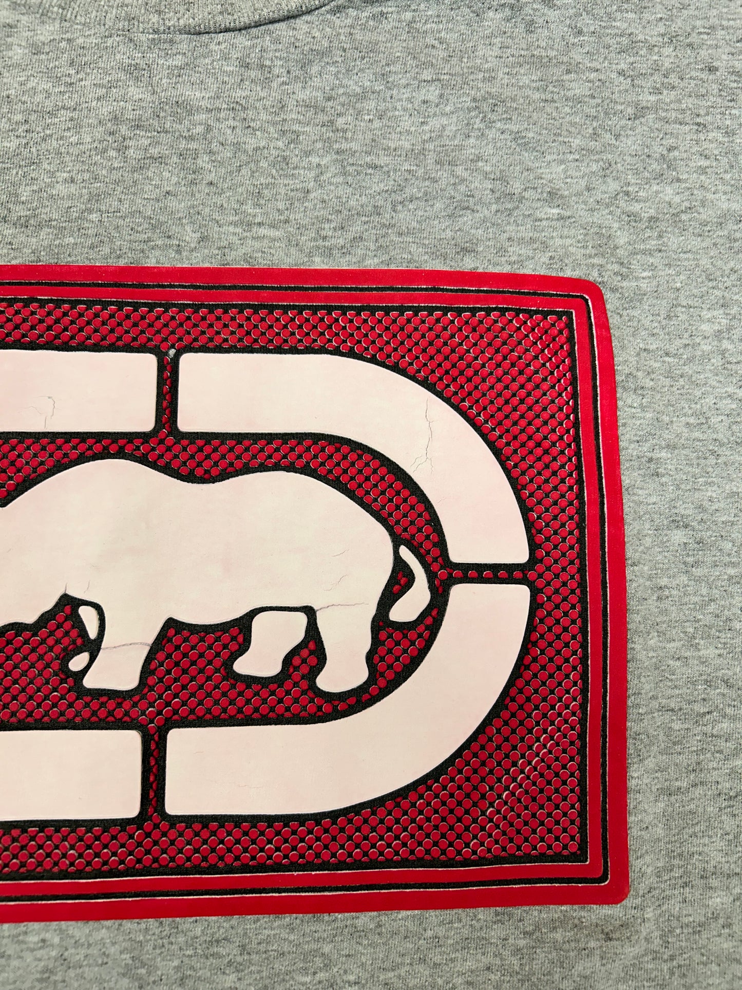 00s Eckō Unlimited Rhino Graphic Tee XL 23.75x29.75 Inches Gray