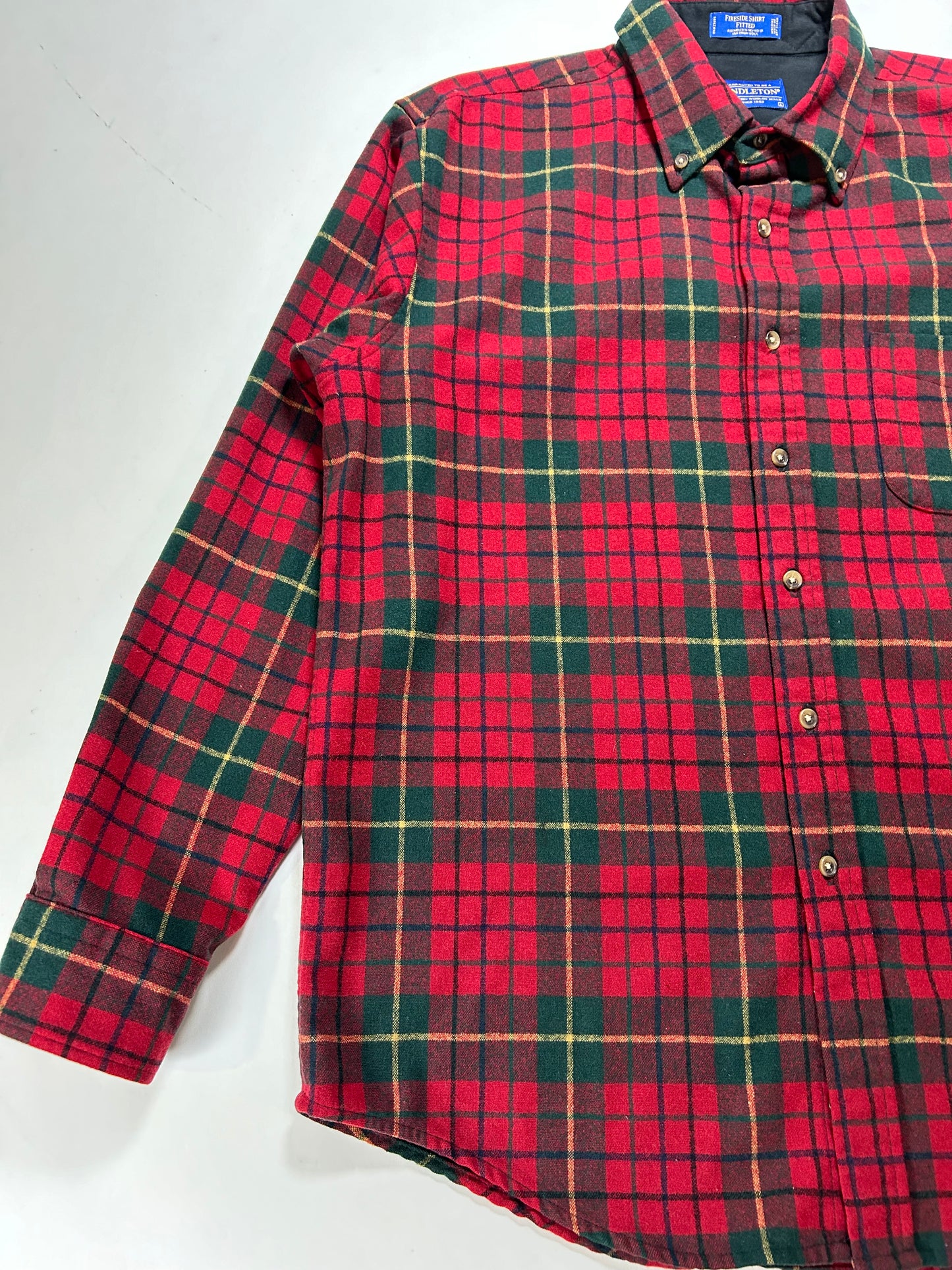 Pendleton Plaid Fireside 100% Wool Button Down Flannel Shirt Large 23.5x30.75 Inches Red Green