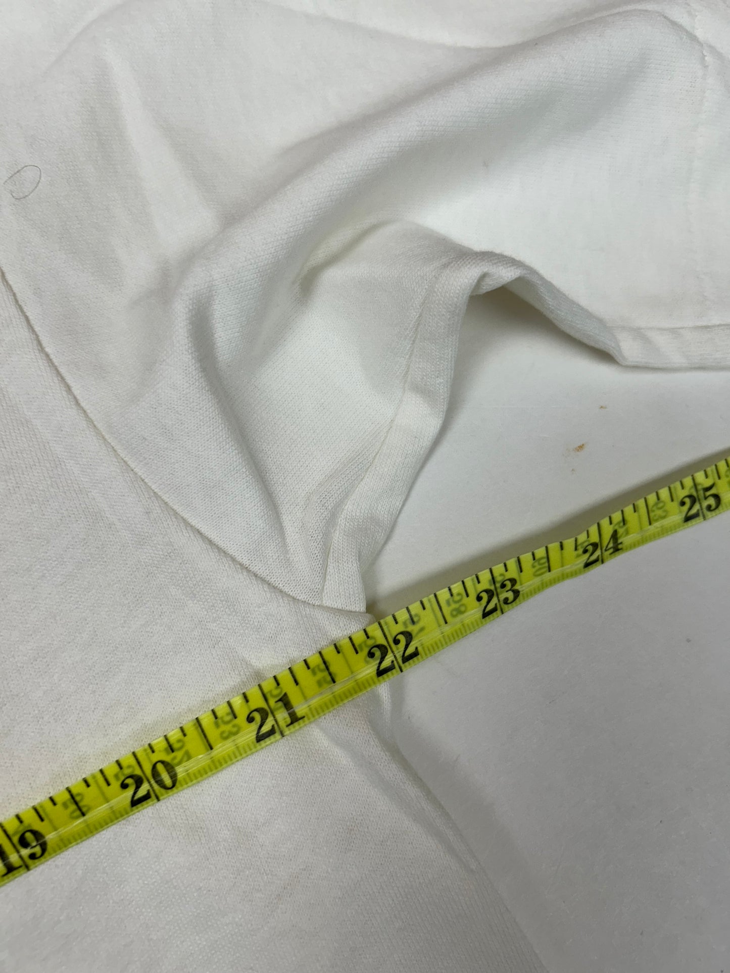 Vintage 1993 Chicago Bulls 3 Time NBA World Champs Caritcure Team Comic Strip Salem Sportswear Tee DS New With Sticker Large