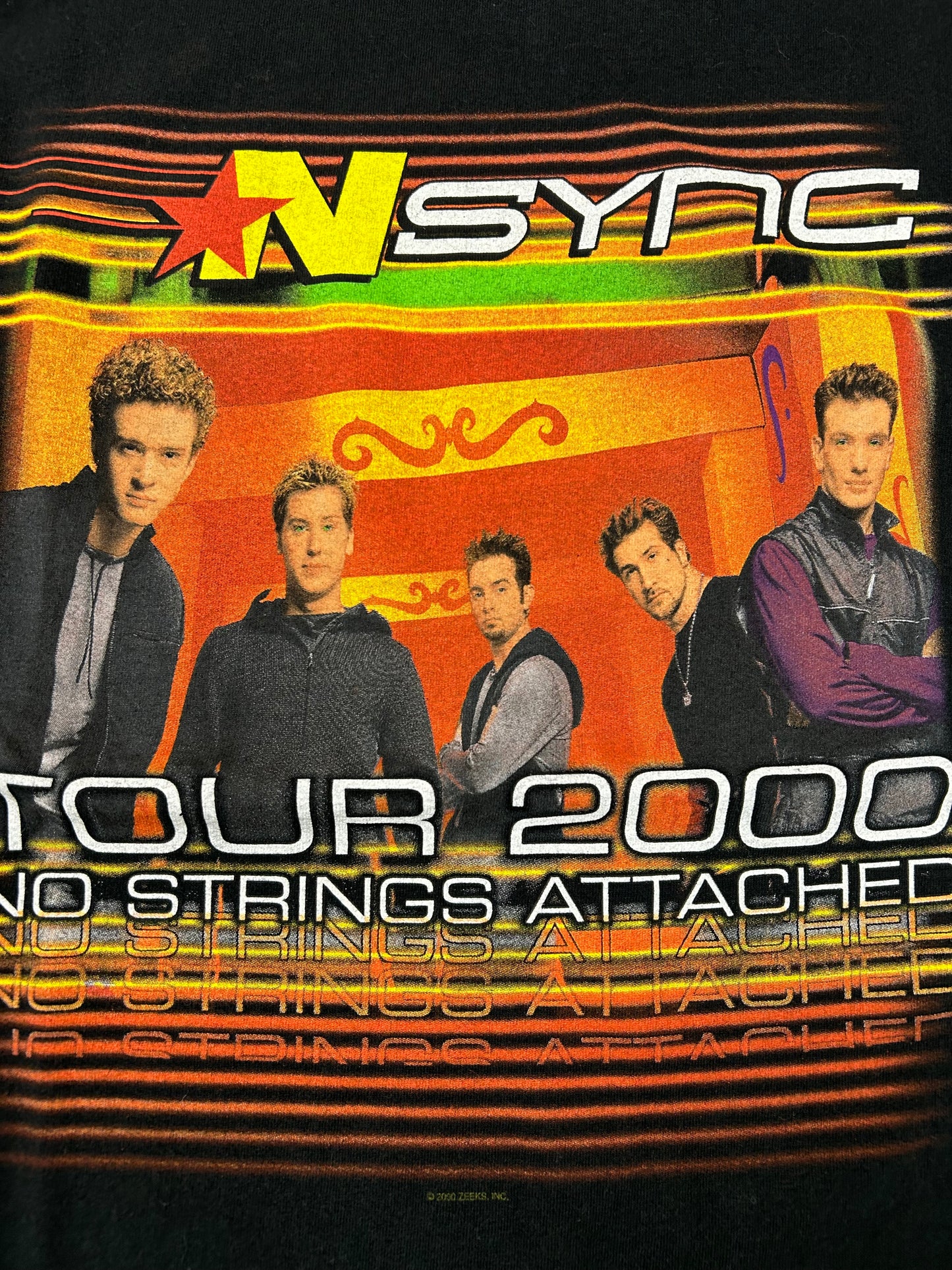 Vintage 2000 *NSYNC No Strings Attached Tour Boy Band Music Tee Winterland Tag Medium 19.5x28.5 Inches