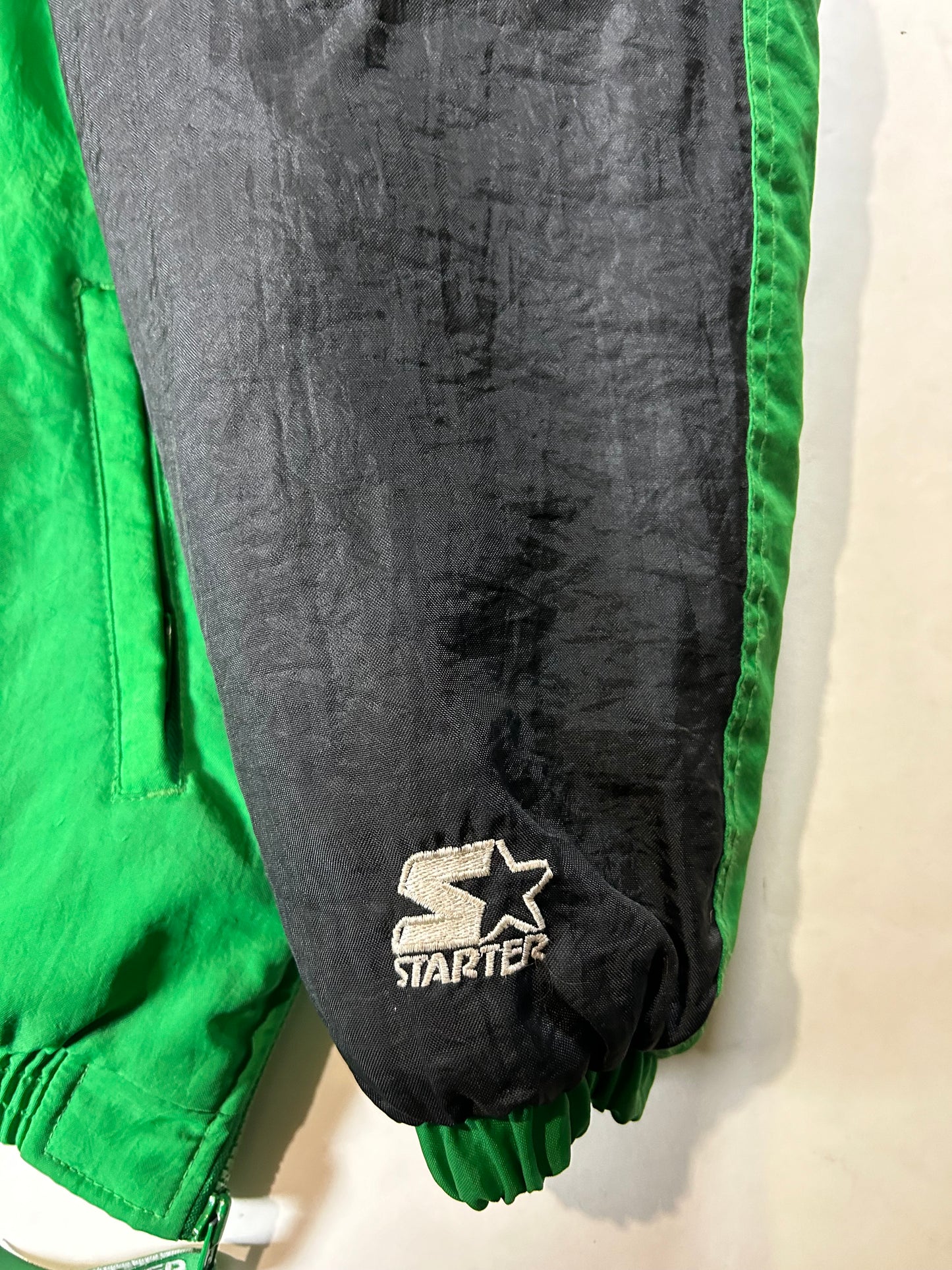 Vintage 90s Starter Authentic Pro Line New York Jets NFL Pouch Pullover Puffer Jacket XL 25.5x29.25 Inches