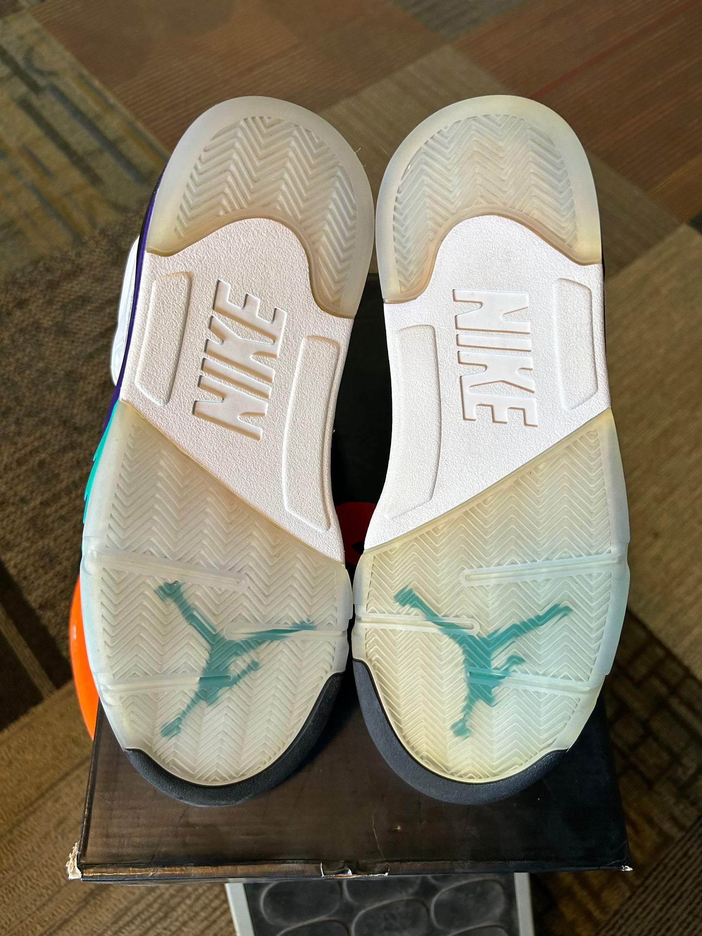 2018 Nike Air Jordan Retro 5 Grape Fresh Prince NRG Size 10 Very Will Smith Worn Twice Great Condition