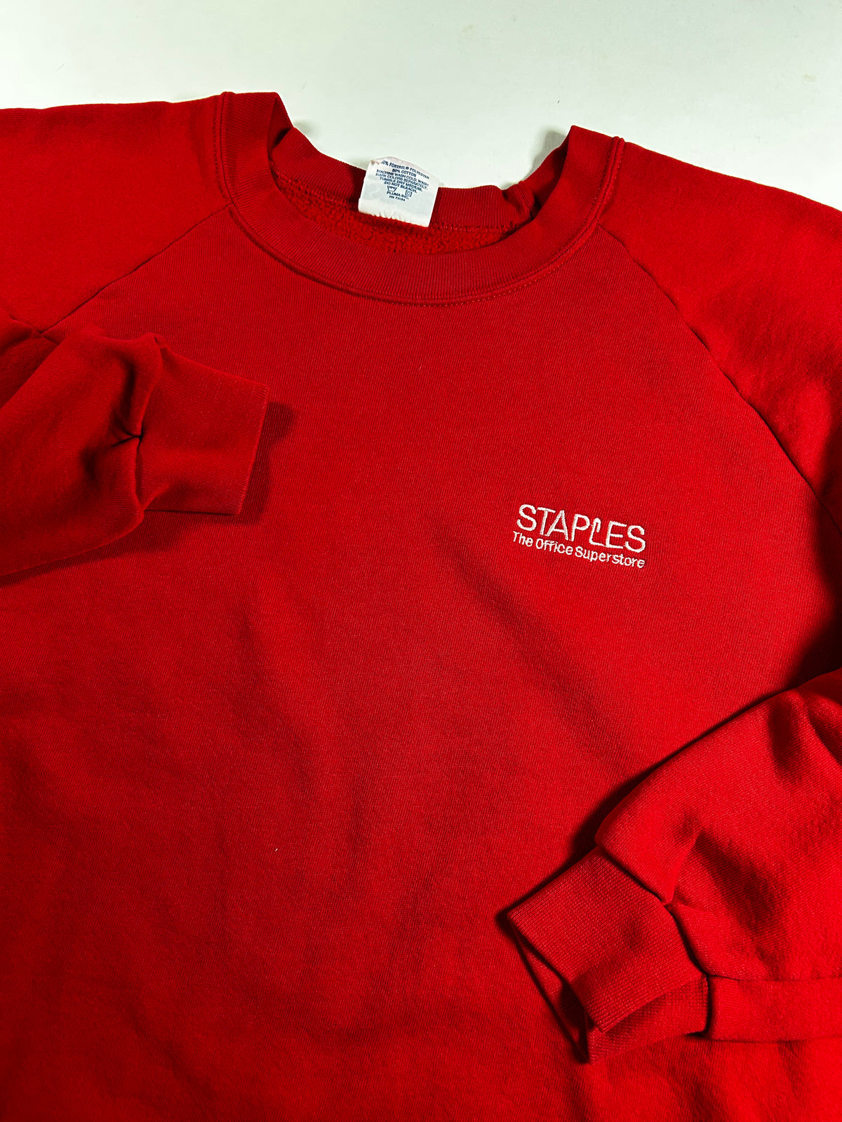 Vintage 90s Staples The Office Superstore Raglan Crewneck Sweatshirt XL/2XL Fit 27.5x29 Inches As Is