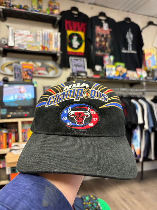 Vintage 1998 Chicago Bulls Championship Hat NBA Champions Locker Room Starter 98