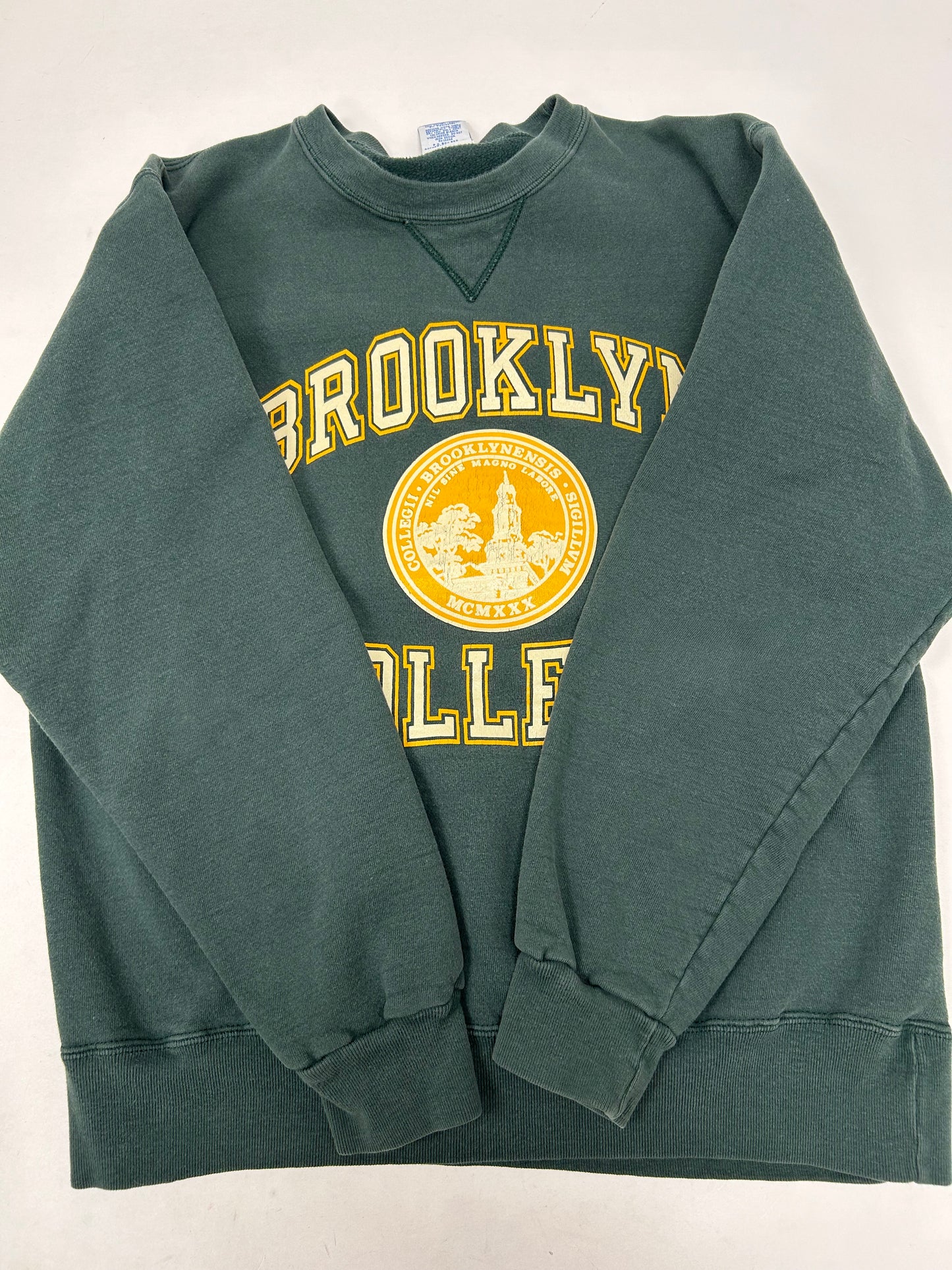 Vintage Brooklyn College Champion Sweatshirt USA Green 95/5 M/L Fit 22.25x27 Inches 90s