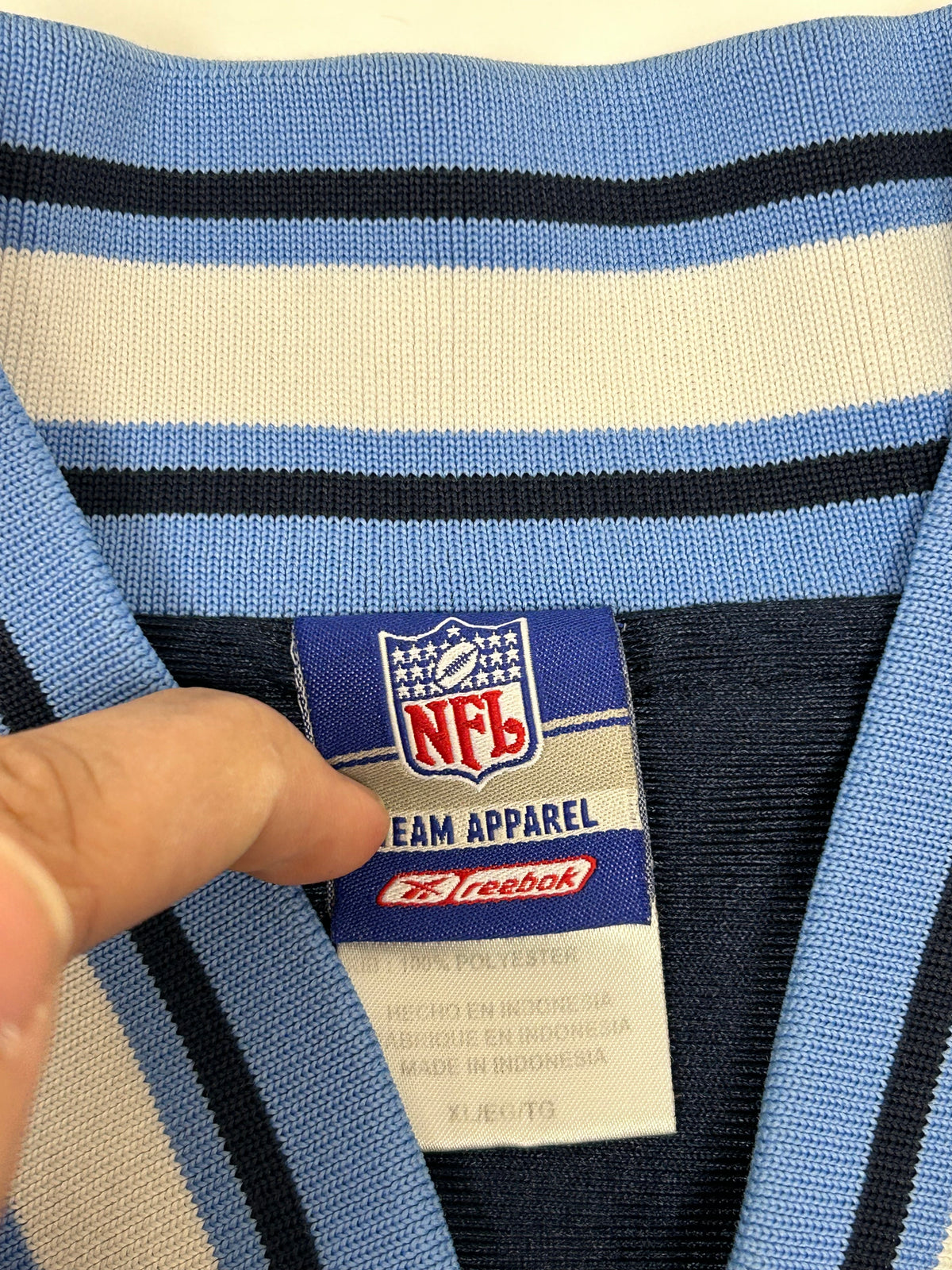 Tennessee Titans Jacket Reebok NFL Team Apparel 1/4 Zip Pullover XL Fits Like 2XL 28.5x30.25 Inches