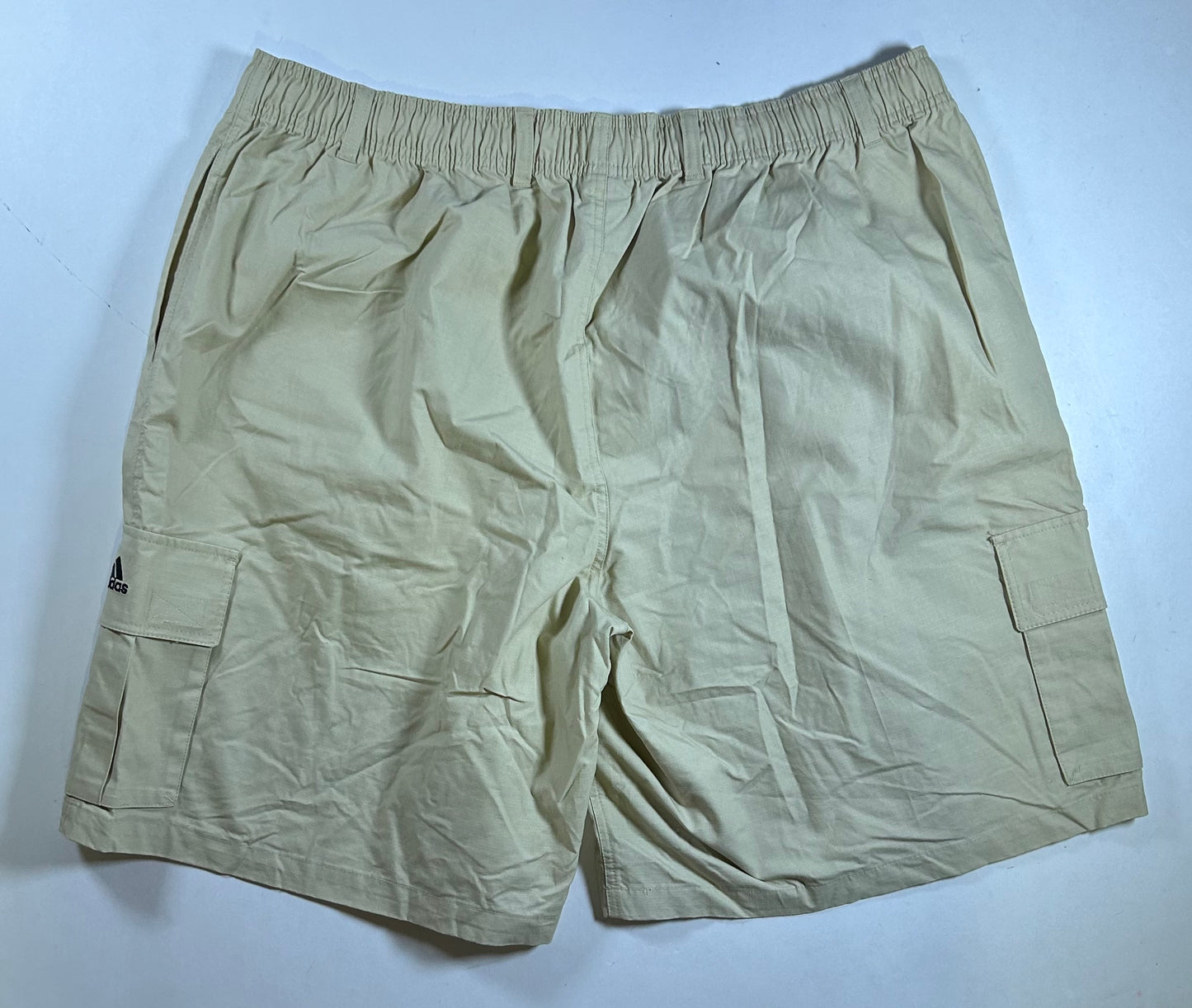 Adidas New York Knicks Shorts Cargo NBA Tan Has Sticker 3XL 21.5x24.5 Inches