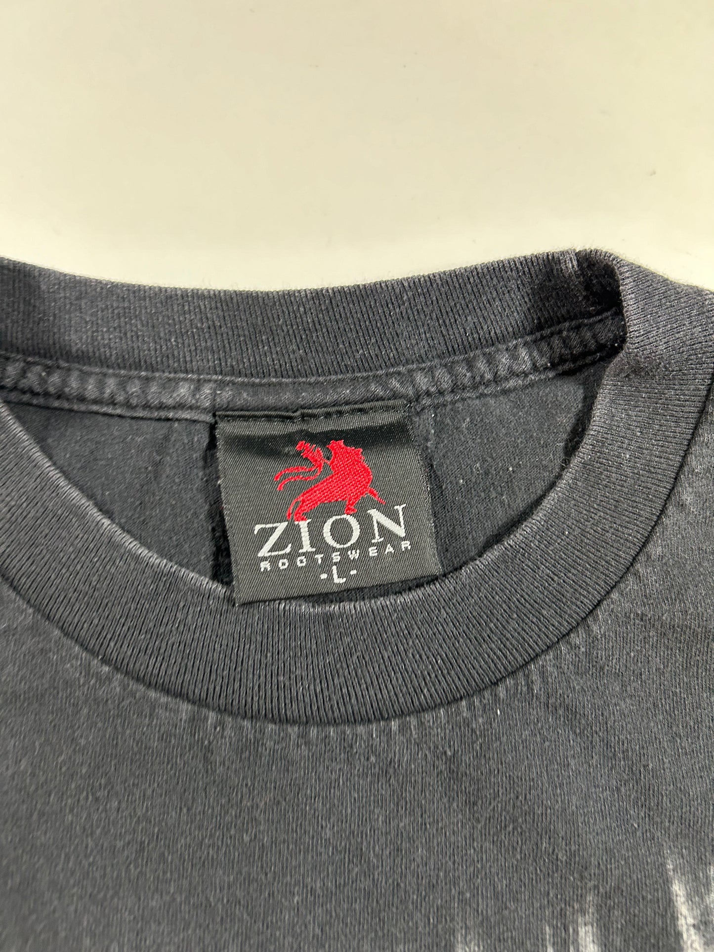 Zion Rootswear Bob Marley and the Wailers Rasta Music Band Tee As Is 2000s Large 21.5x26.75 Inches