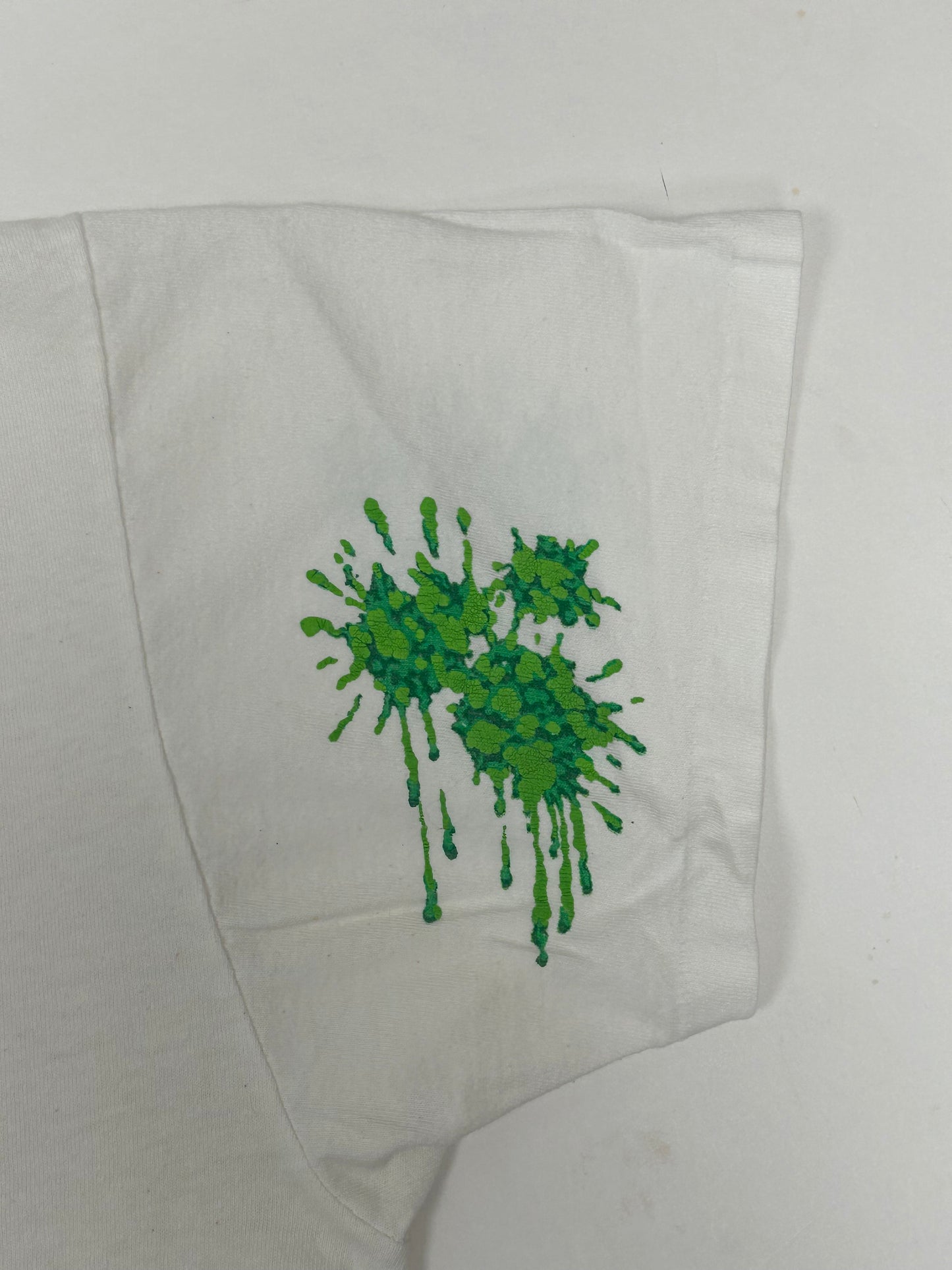 Vintage Nickelodeon Studios Production Dept. Universal Studios Slime Tee Large 22.5x28.75 Inches