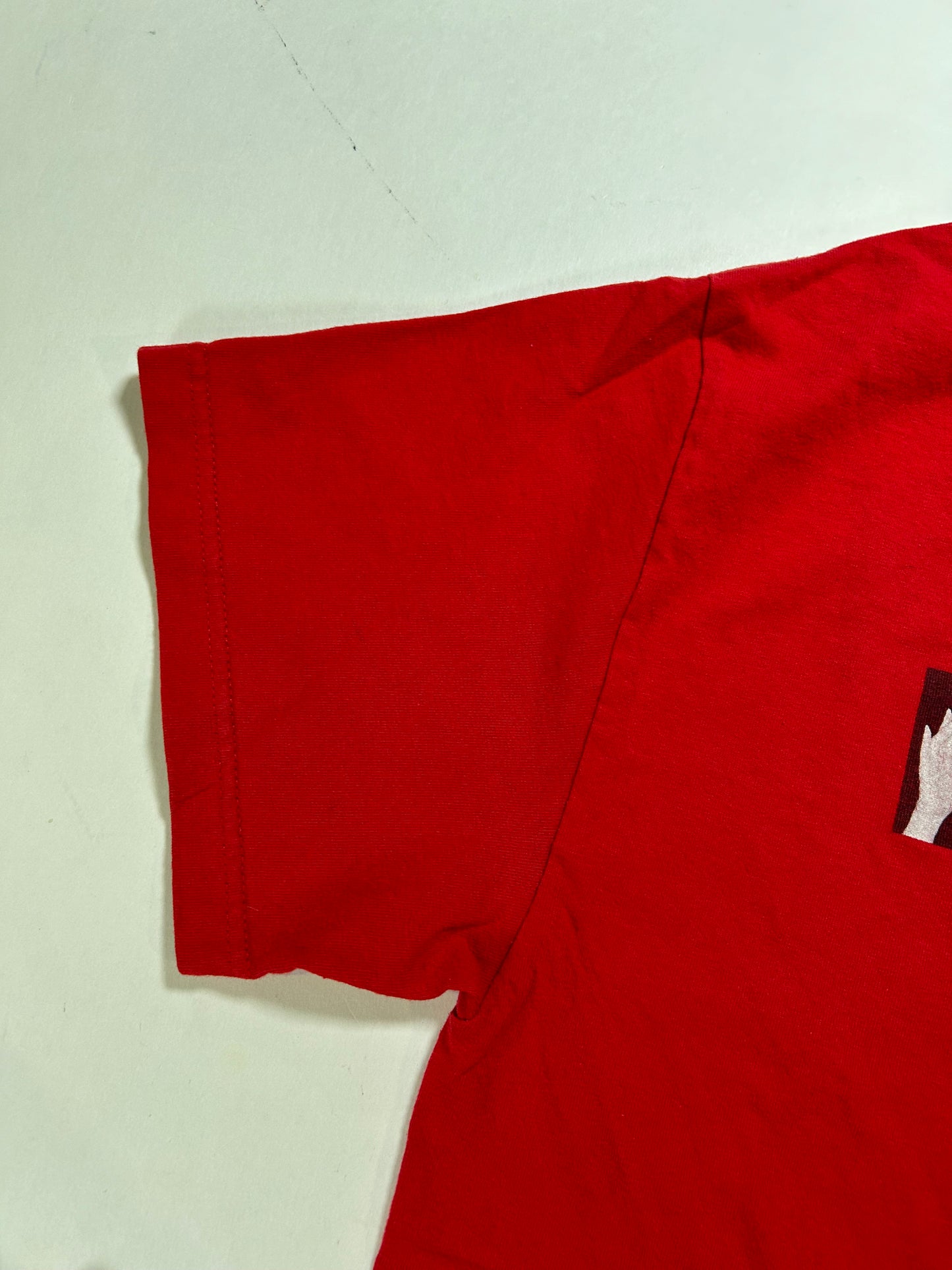Vintage 2001 Madonna Drowned World Tour MSG Music Tee Large 21x28.76 Inches Box Logo Graphic Red