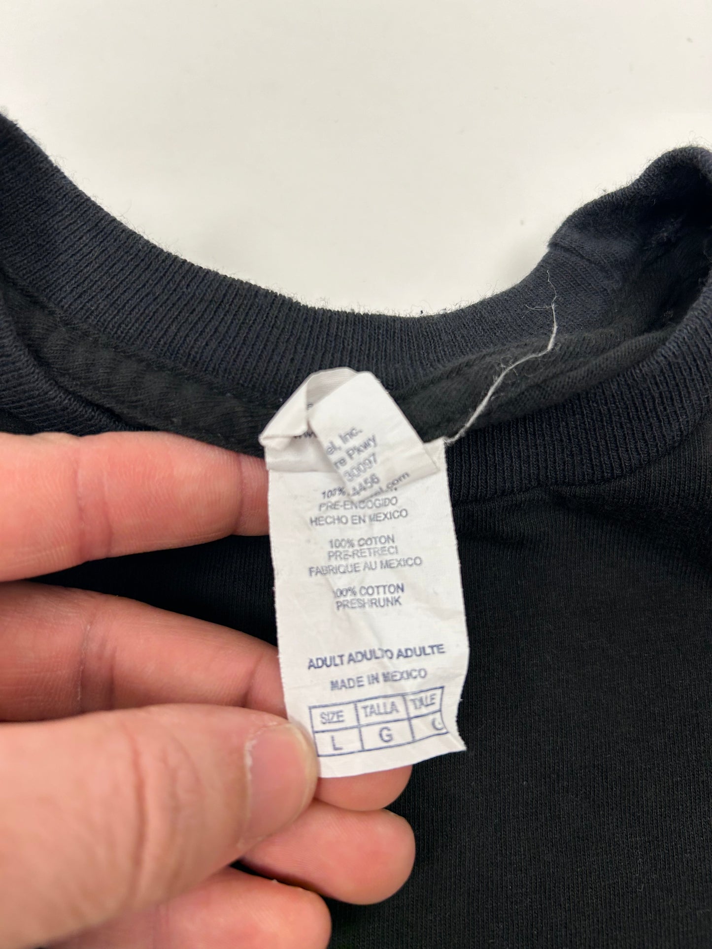 2014 Jay-Z & Beyoncé On The Run Tour Rap Parking Lot Tee Large 21.25x28.25 Inches