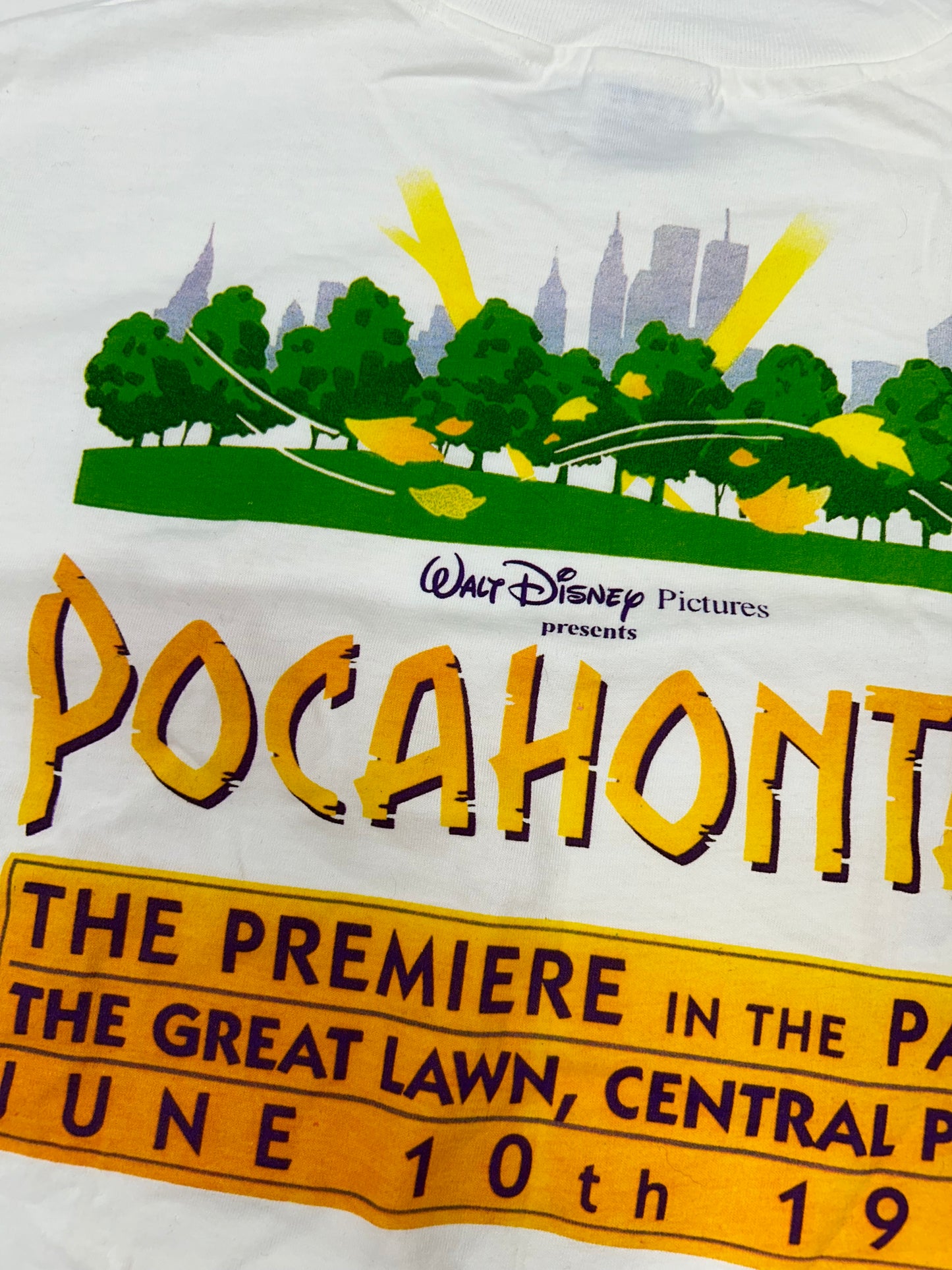 Vintage 90s Pocahontas The Premiere In The Park Central Park Disney Movie Promo Tee XL 24.25x31 Inches Clean