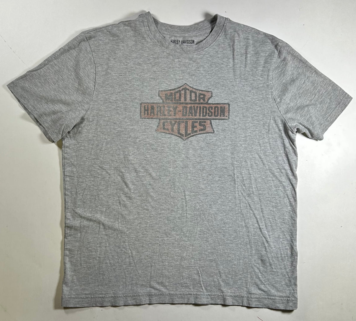 2020s Harley Davidson Motorcycle Company Milwaukee Wisconsin Tee Large 23x28 Inches Gray