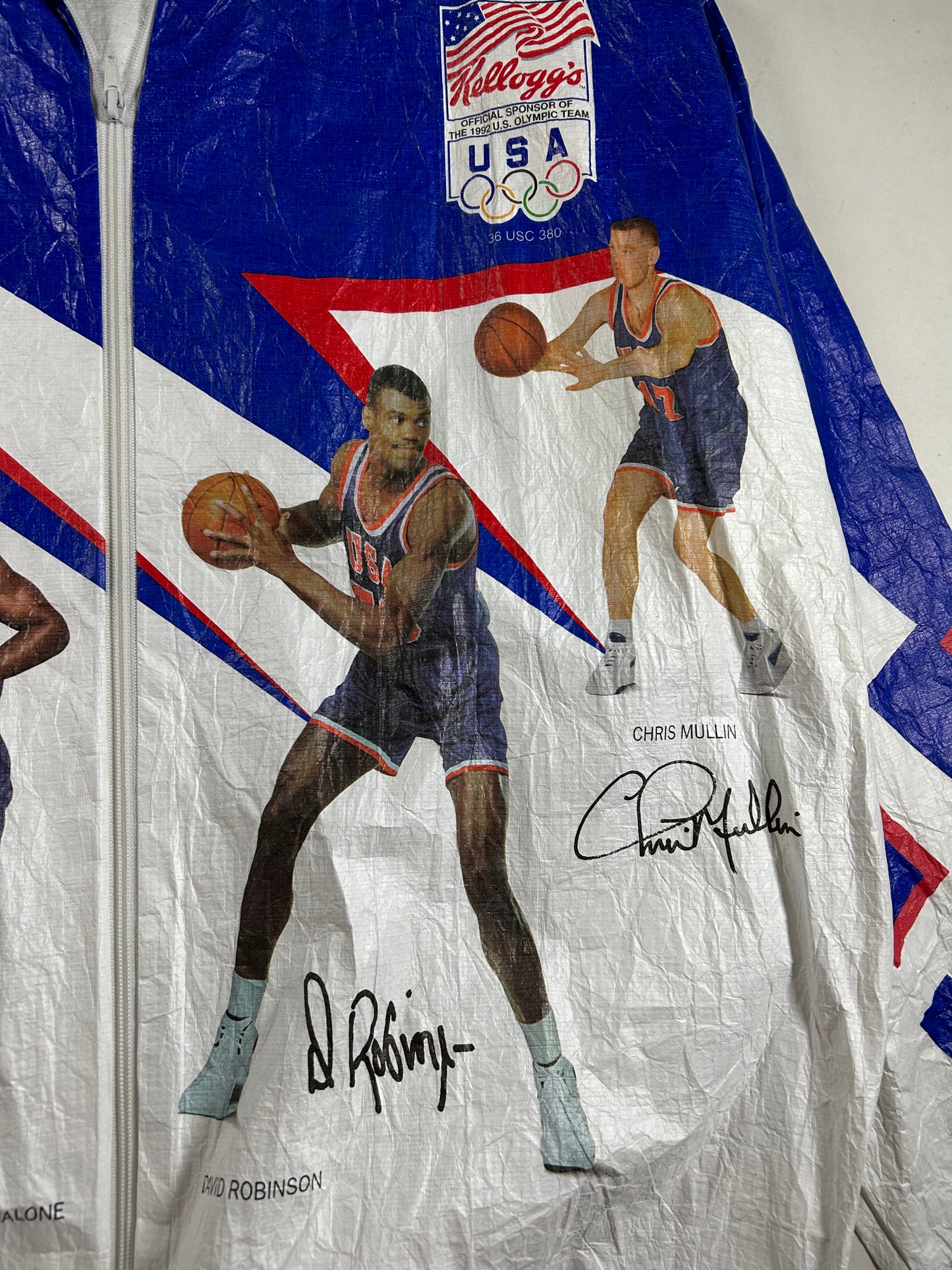 Vintage 1992 Barcelona Olympic Basketball Dream Team Jacket  Kellogg's Tyvek Size Large 25.75x27.25 Inches