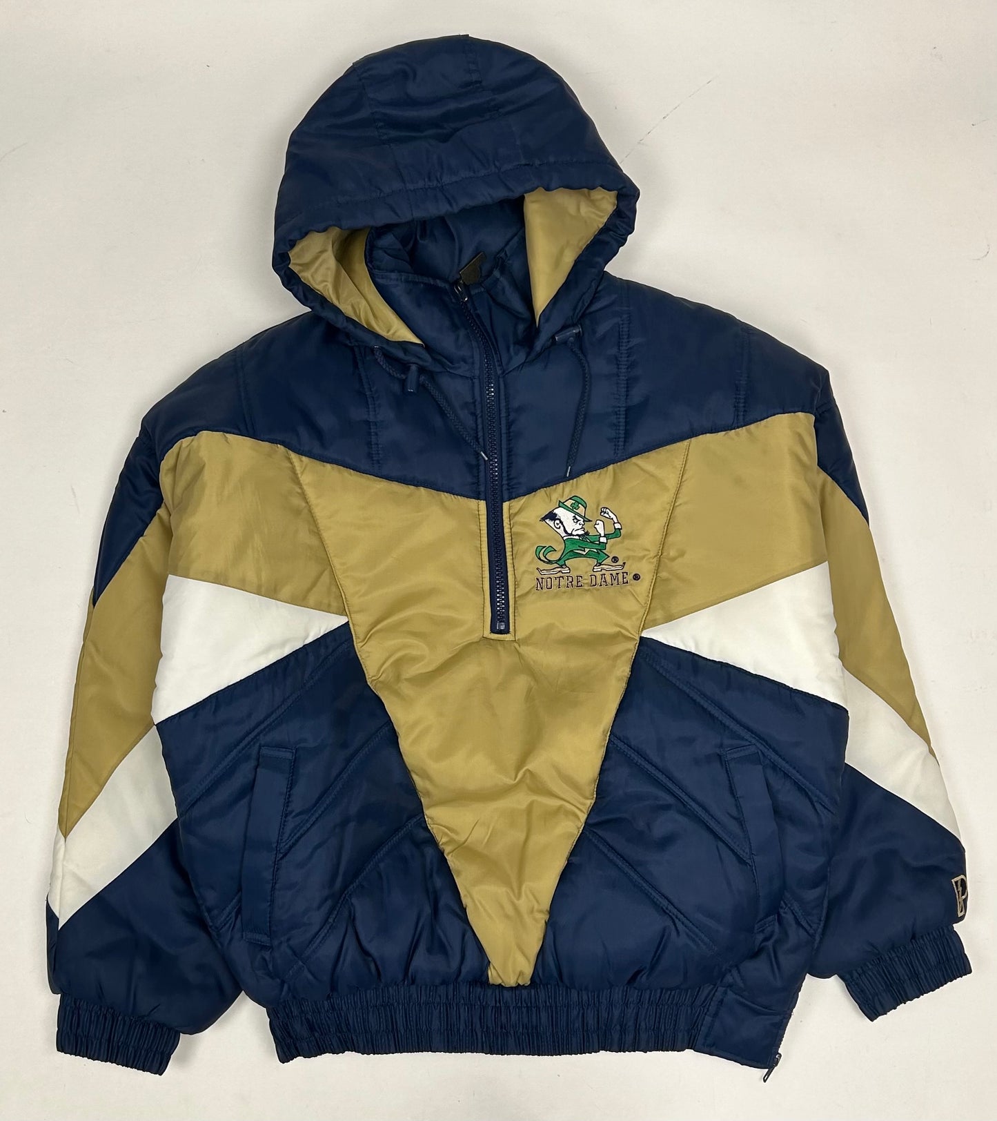 Vintage Notre Dame Fighting Irish Puffer Jacket 1/4 Zip Medium/Large Fit 26.75x29.5 Inches Pro Player 90s