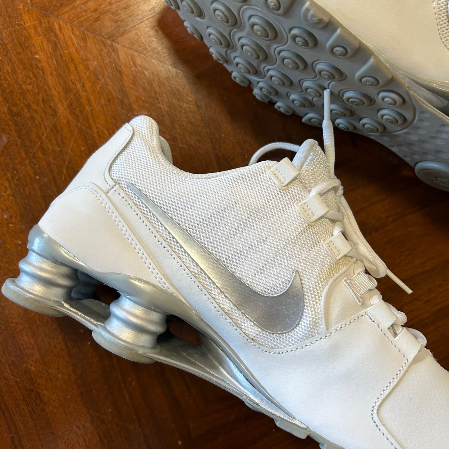 Nike Shox Avenue White 833584-100 2016 As Is No Box Good Condition