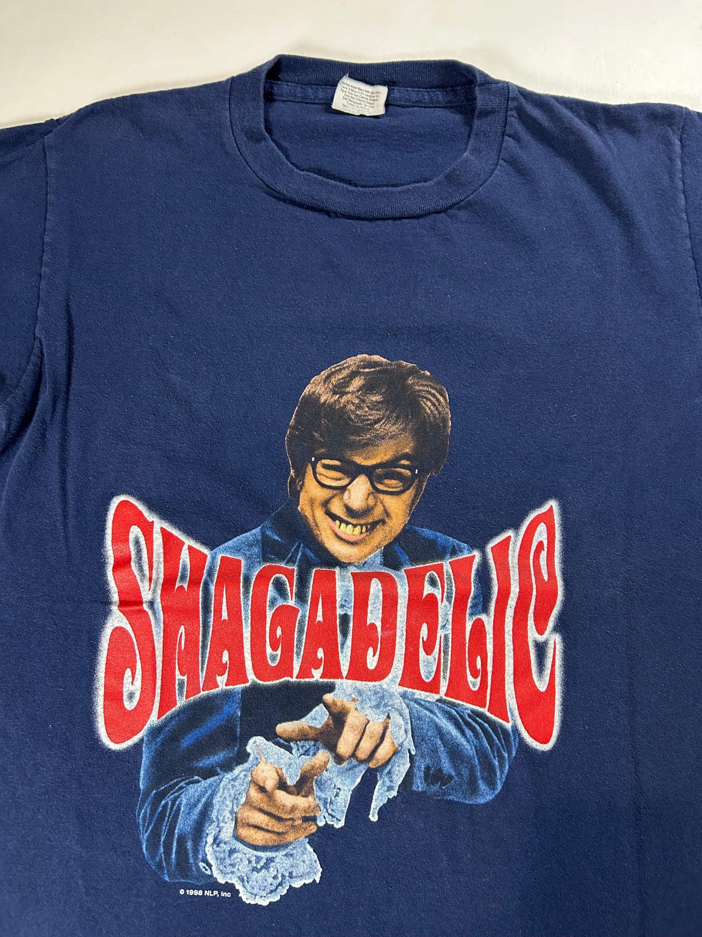 Vintage 1998 Austin Powers Shagadelic Shall We Shag Now Or Shag Later Medium 20x.27.25 Inches Tee