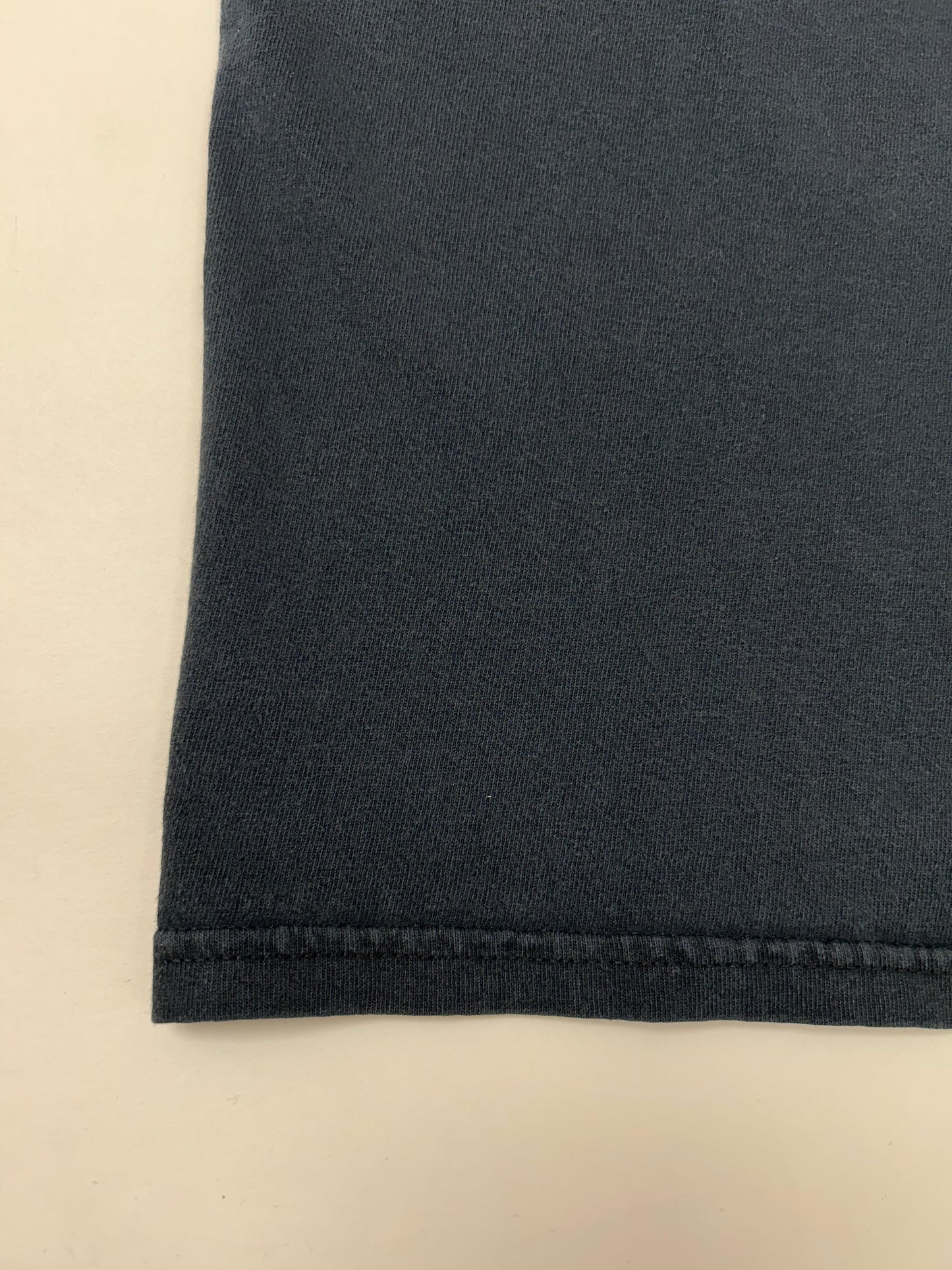 Vintage 2005 Simple Plan US Tour Music Band Tee Medium 19.25x26 Inches Faded Black