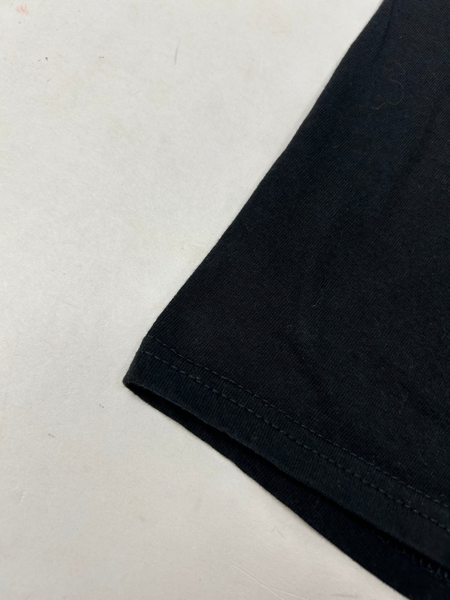 2014 Jay-Z & Beyoncé On The Run Tour Rap Parking Lot Tee Large 21.25x28.25 Inches